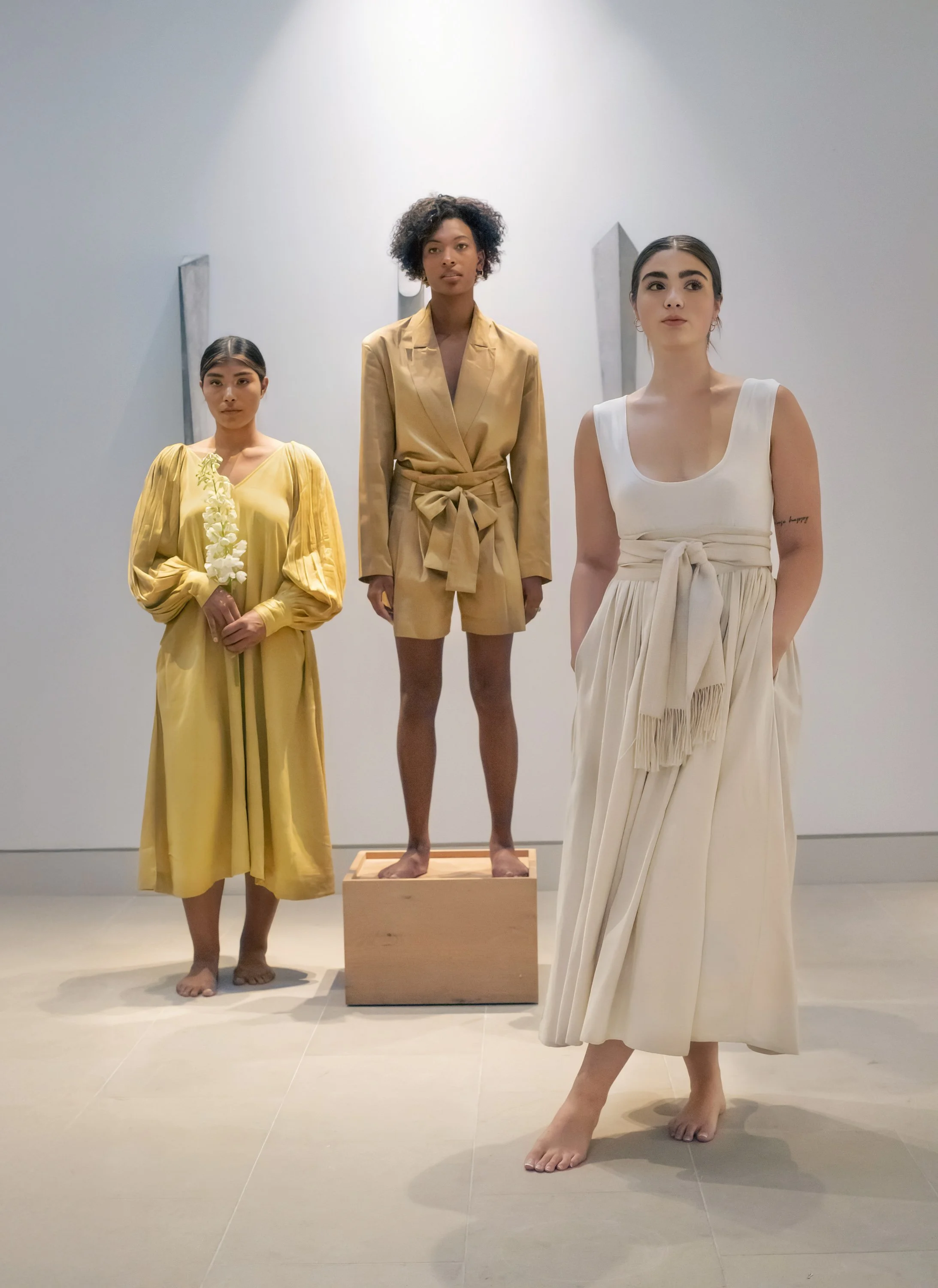 2022-09-FWFW-Day3-LaudeTheLabel-WmCampbellGallery-GregGutbezahl-378.jpg