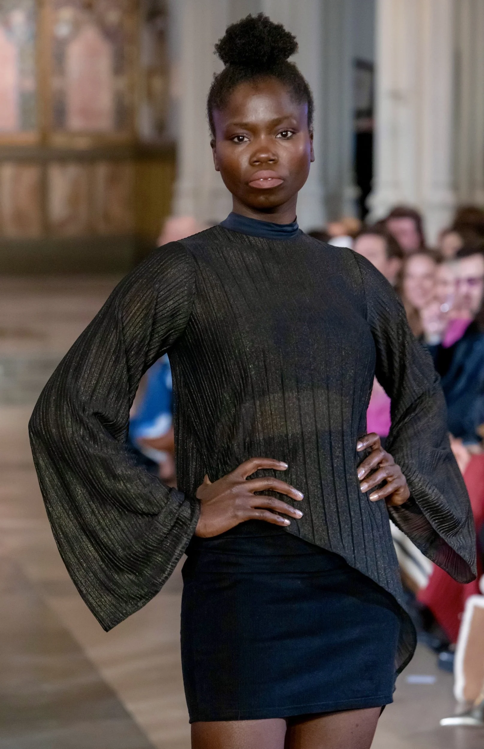 2023-02-LFW-FashionsFinest-Megan-Ismay-GregGUTBEZAHL-020.jpg