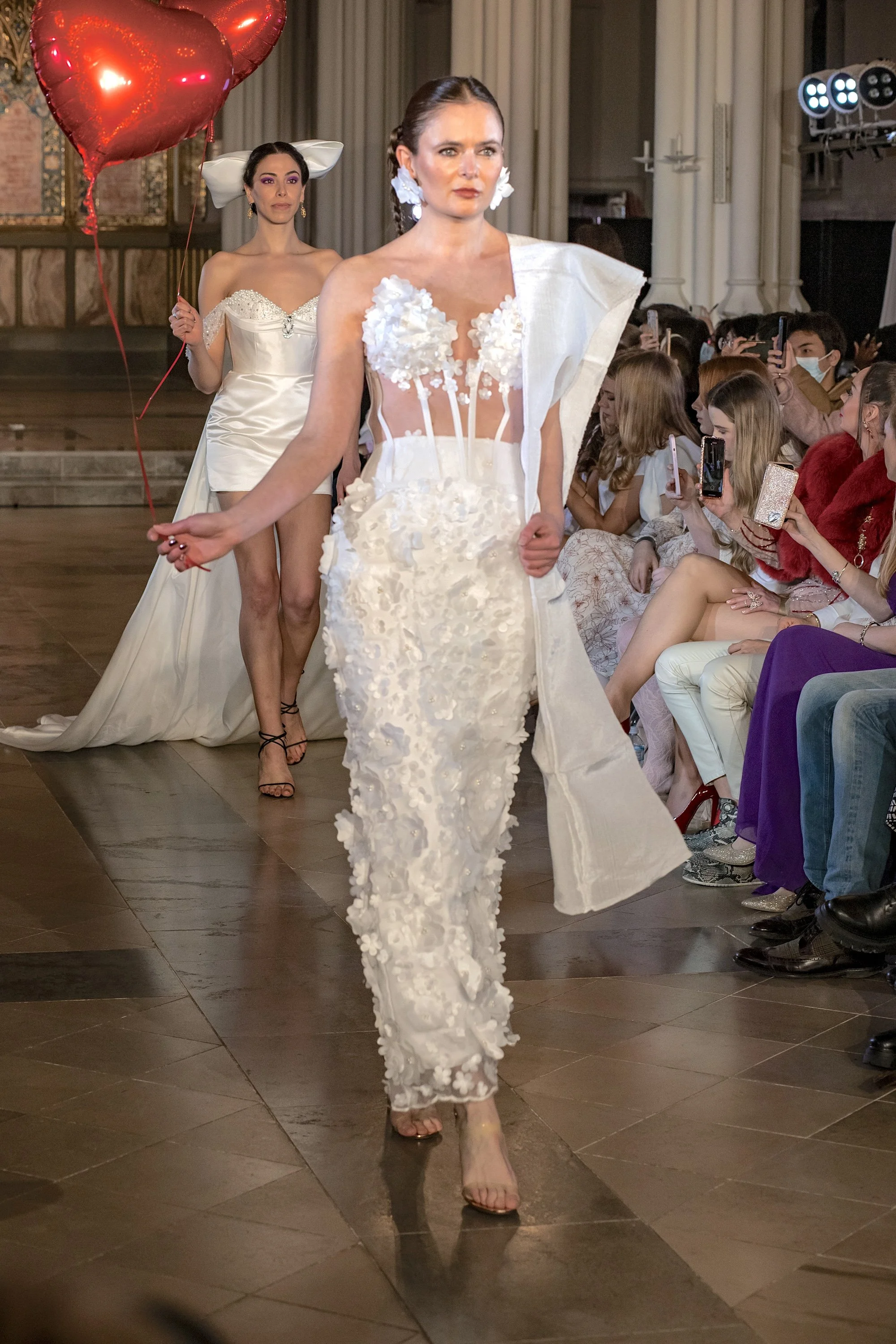 2022-02-LFW-FashionsFinestUK-13-Midé-GregGutbezahl-039.jpg