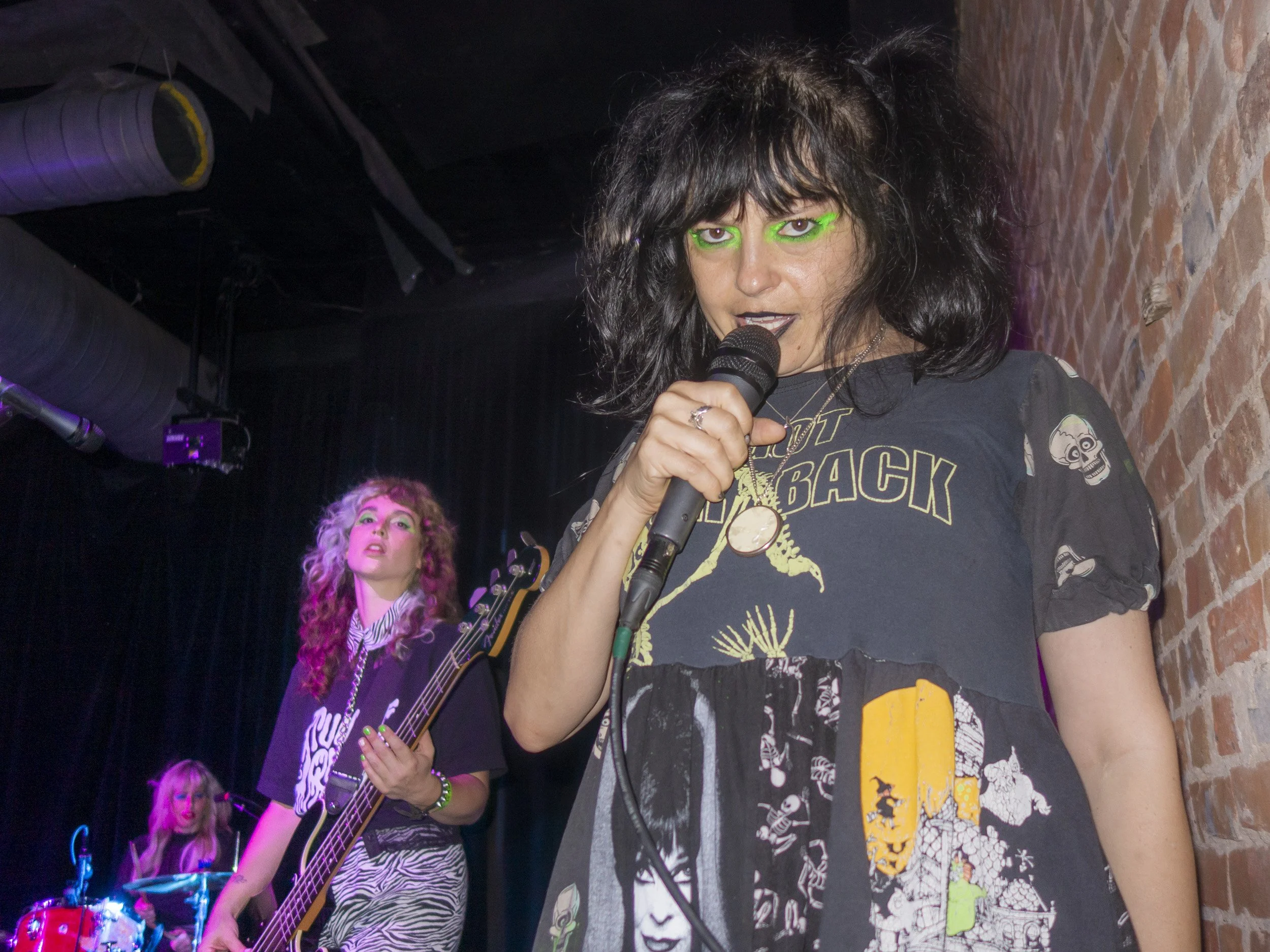 2022-08-Denton-DeathValleyGirls-GregGutbezahl-341.jpg