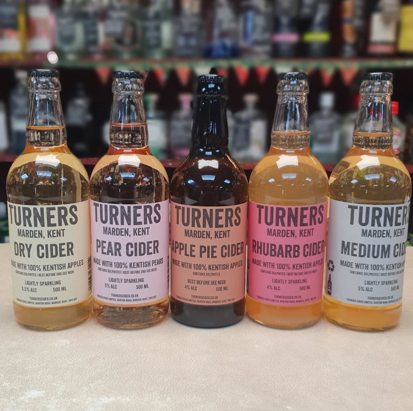 Let's pretend the sun is still shining and celebrate summer with some cracking English Cider.

@turners_cider are a family business based in Marden, Kent producing delicious craft ciders.