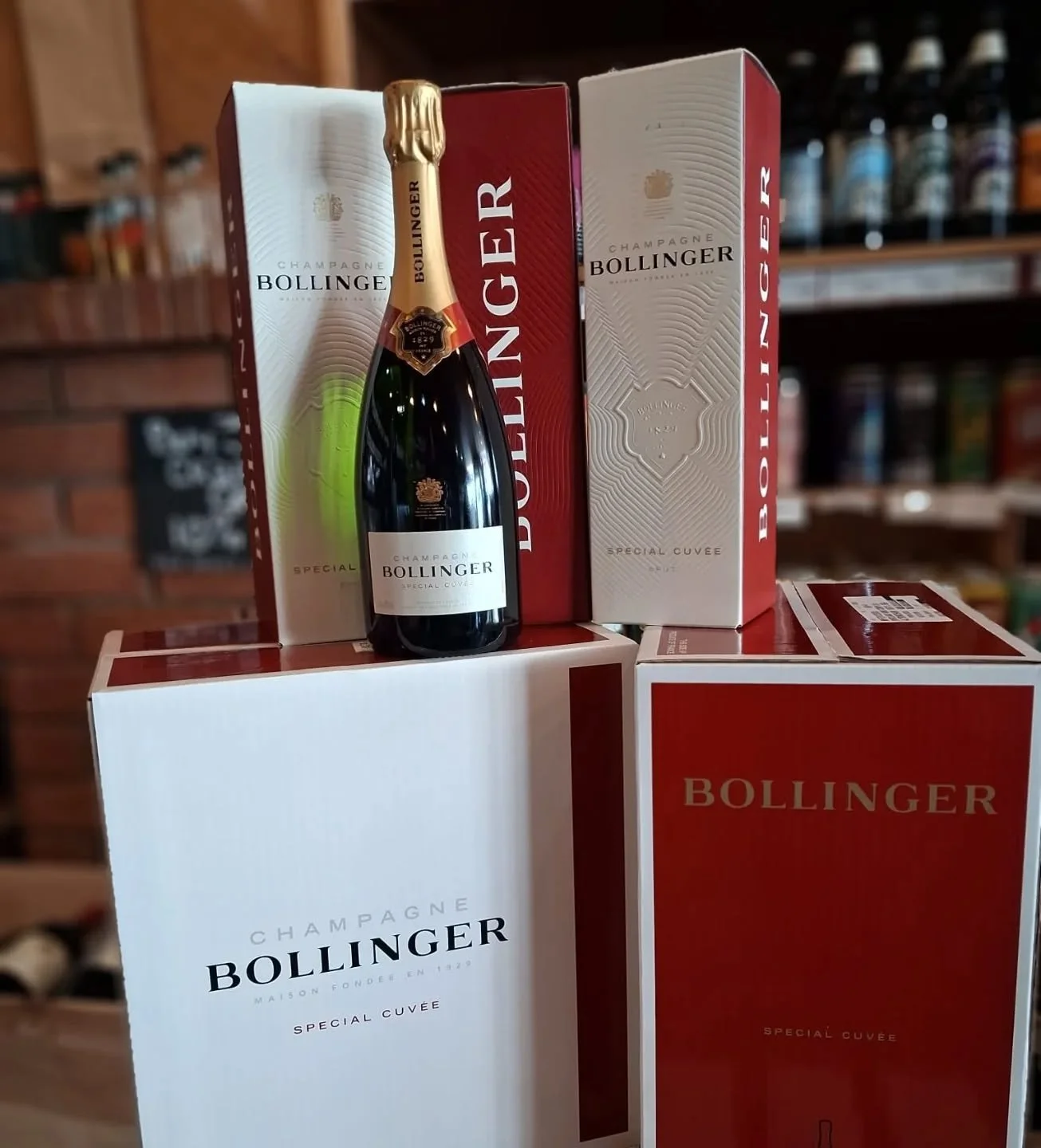 Just in time for the weekend we've got a belting deal on Bolly for you - just &pound;39.95 until Mid April. 

Be rude not to really?!