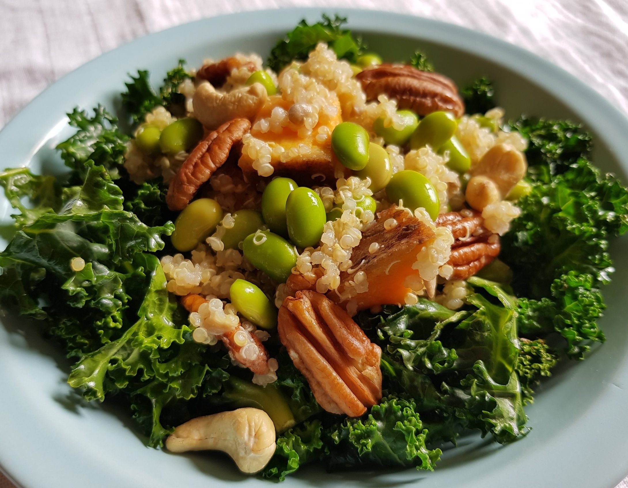 Nutty Vegan Salad 