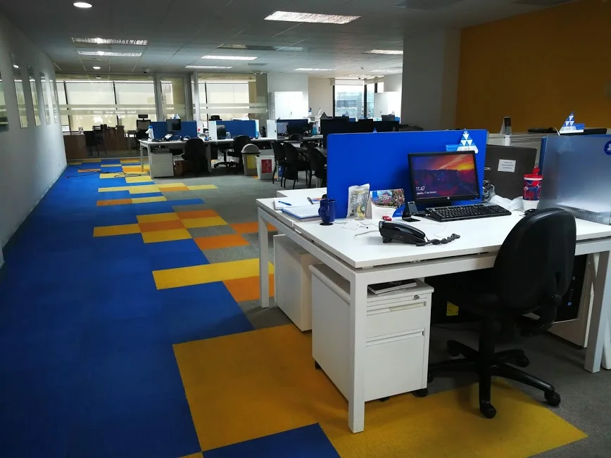 OFICINA TELUS+.jpg