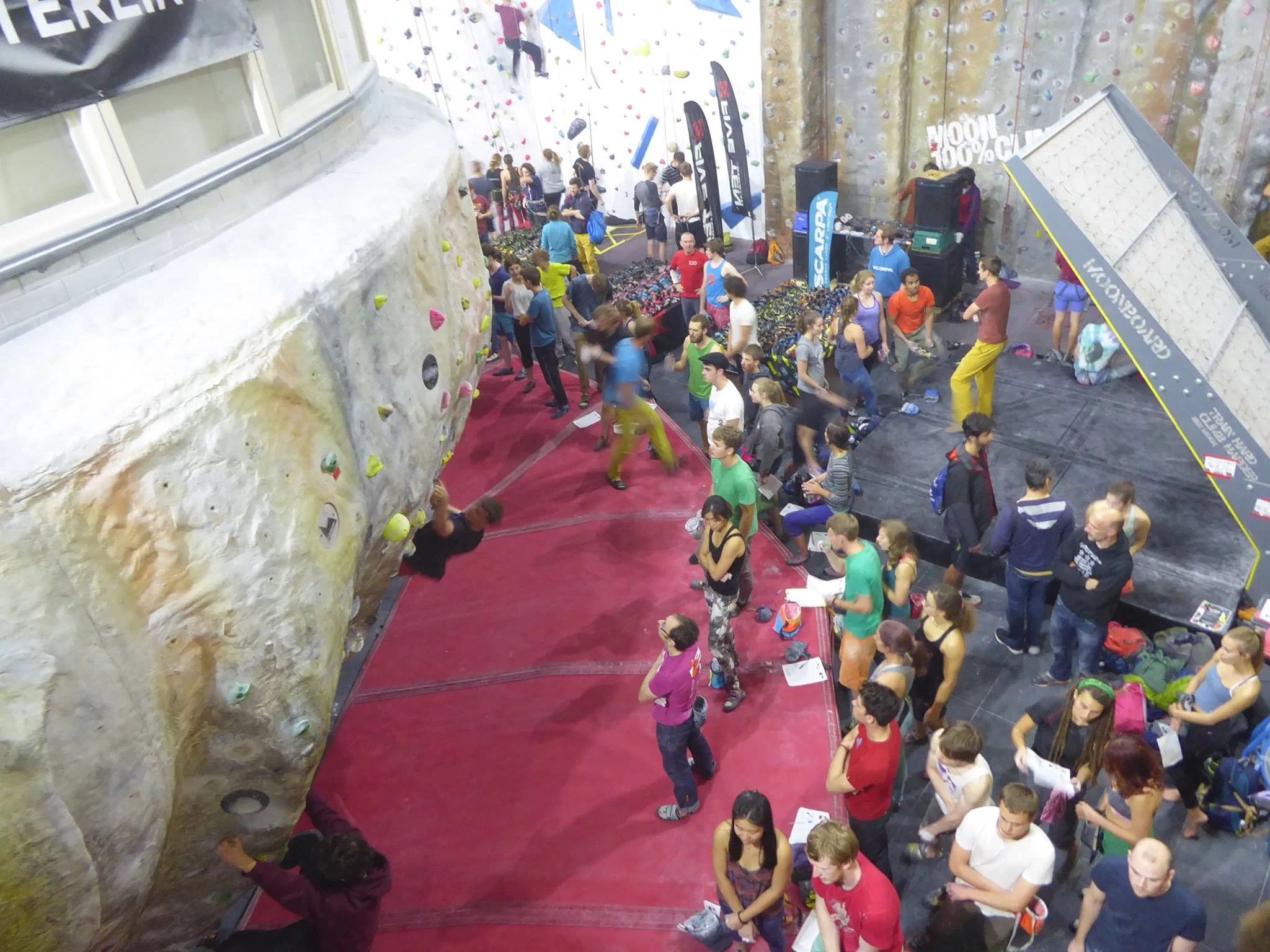 Bouldering League 2.jpg