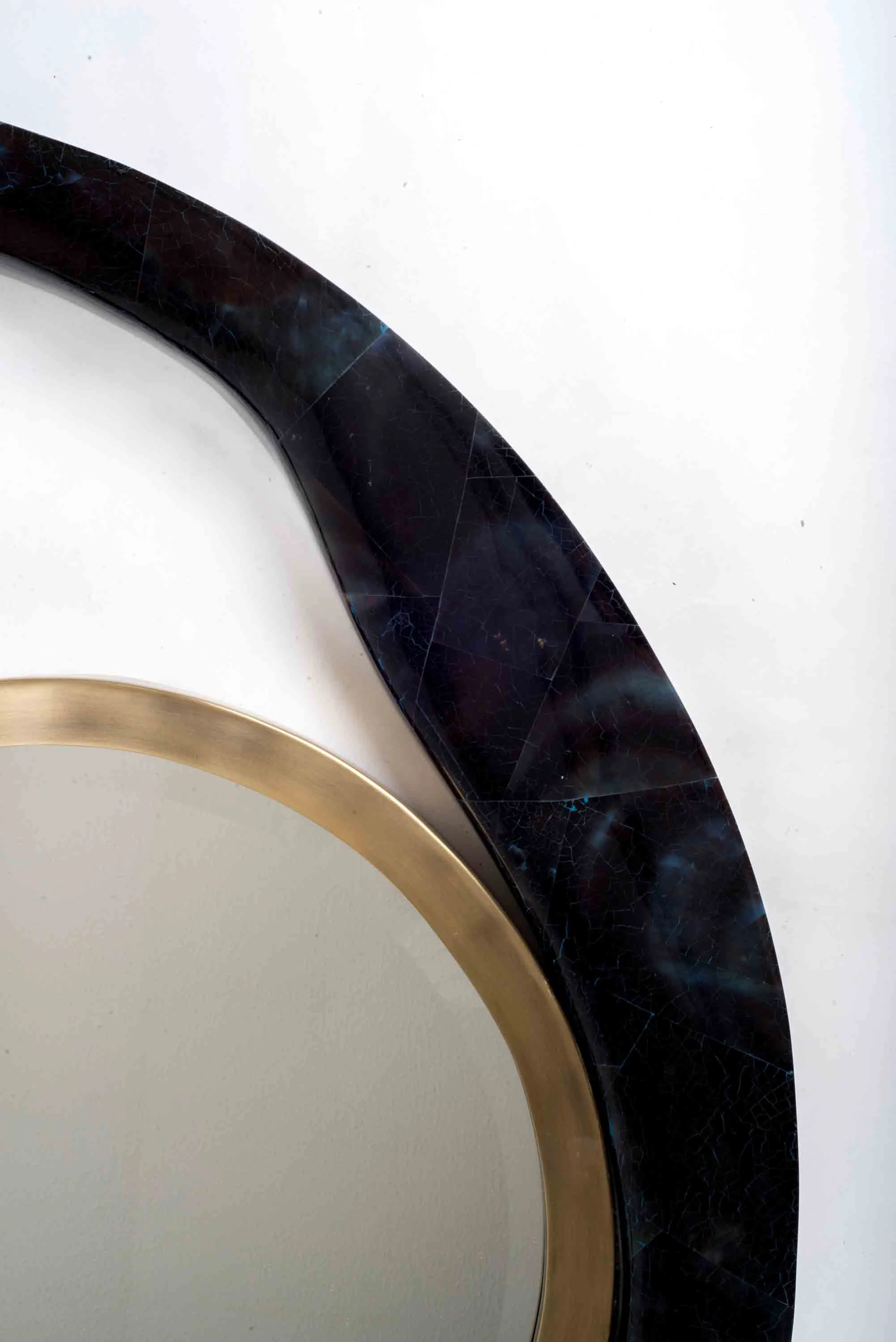 MR35L-L25-V2-Product-shop-R&Y-Augousti-Texture-Shagreen-Shell-Interior-Decor-Accesories-Furniture.jpg