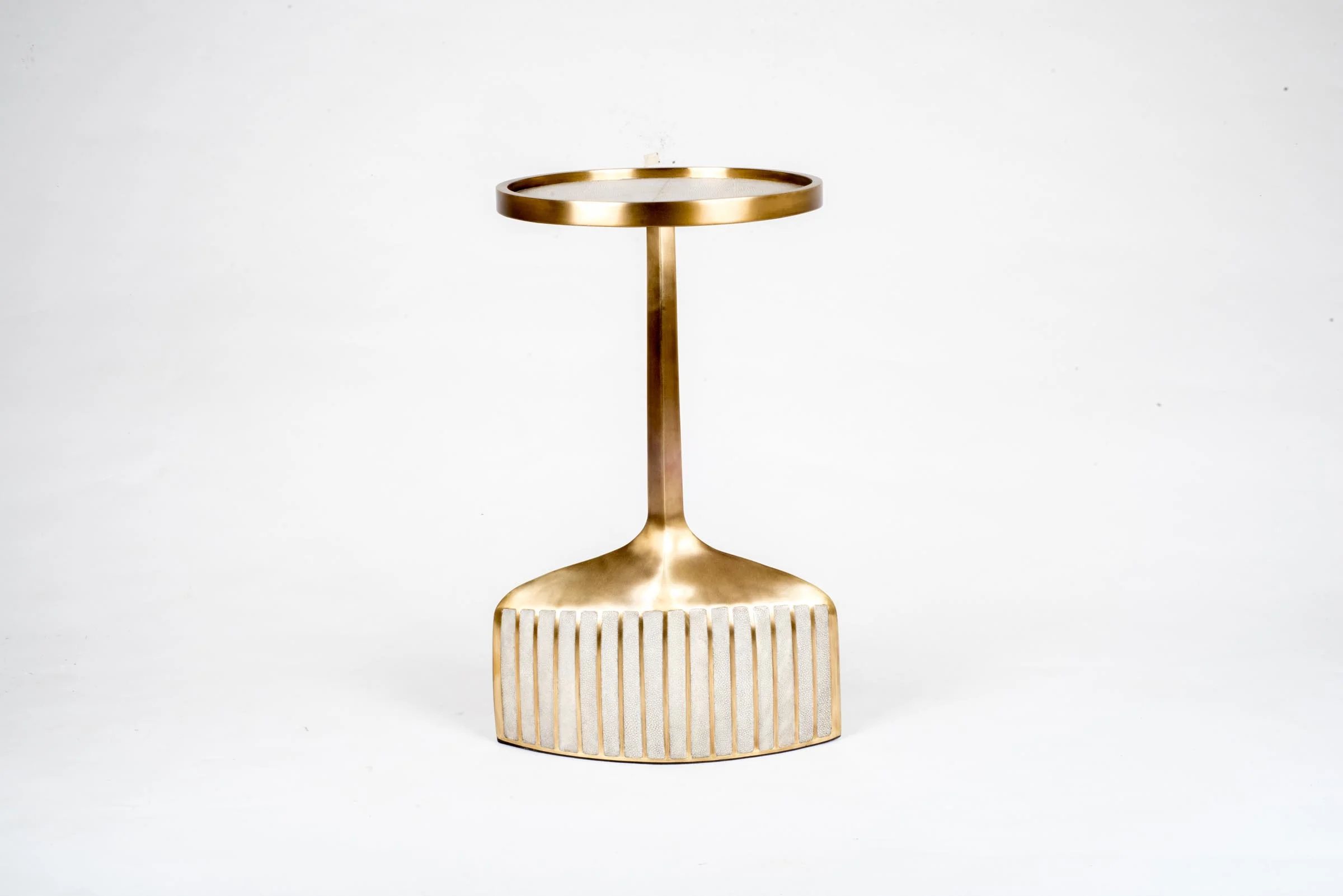 ST143-D1-V8-Product-shop-R&Y-Augousti-Texture-Shagreen-Shell-Interior-Decor-Accesories-Furniture.jpg