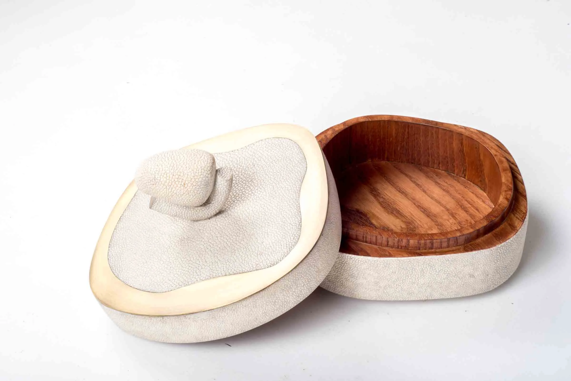 B42MR-D1-V1-Product-shop-R&Y-Augousti-Texture-Shagreen-Shell-Interior-Decor-Accesories-Furniture.jpg