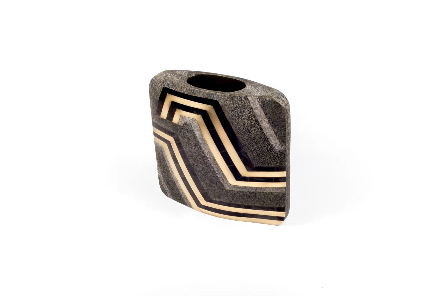 Shop-Decor-Luxury-Barneys-Neiman-Marcus-neimanmarcus-gift-Paris-New-York-Shagreen-Exotic-art-deco-ryaugousti-ry-augousti-103-rue-dubac-103ruedubac-nydc-newyork-newyorkdesigncenter-boutiqueV127L-D153-V3.jpg
