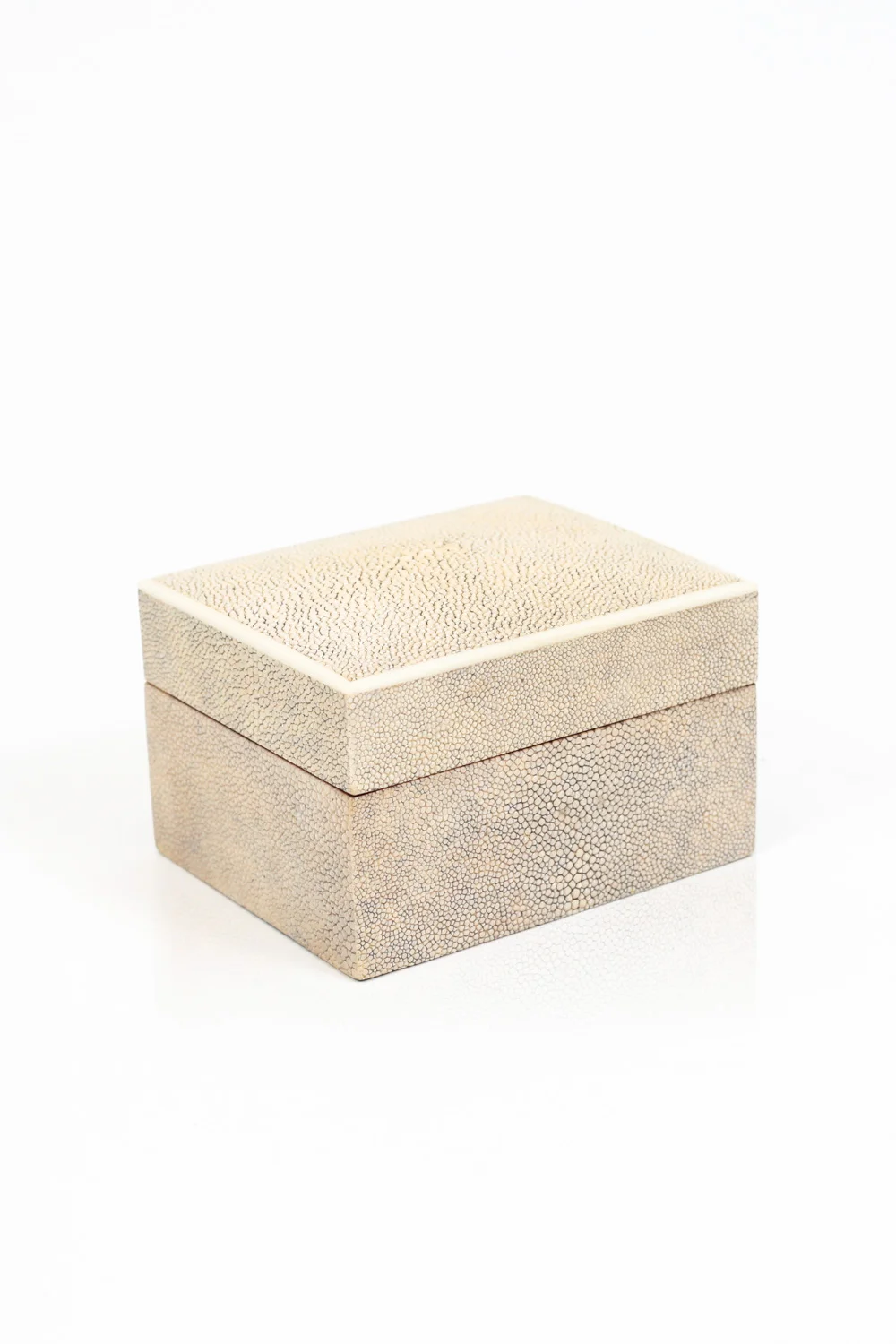 Curved Top Box L