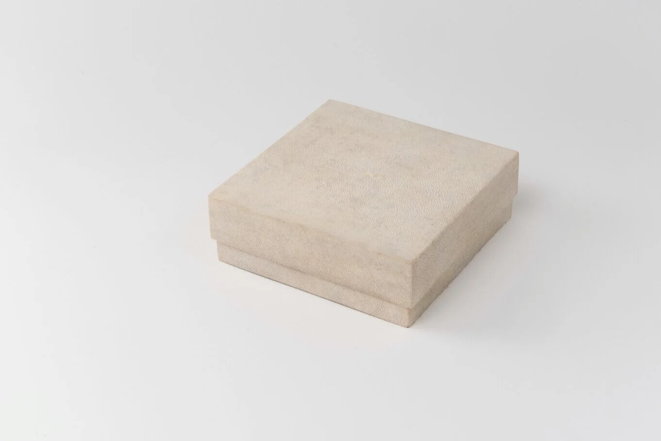 Square Box L