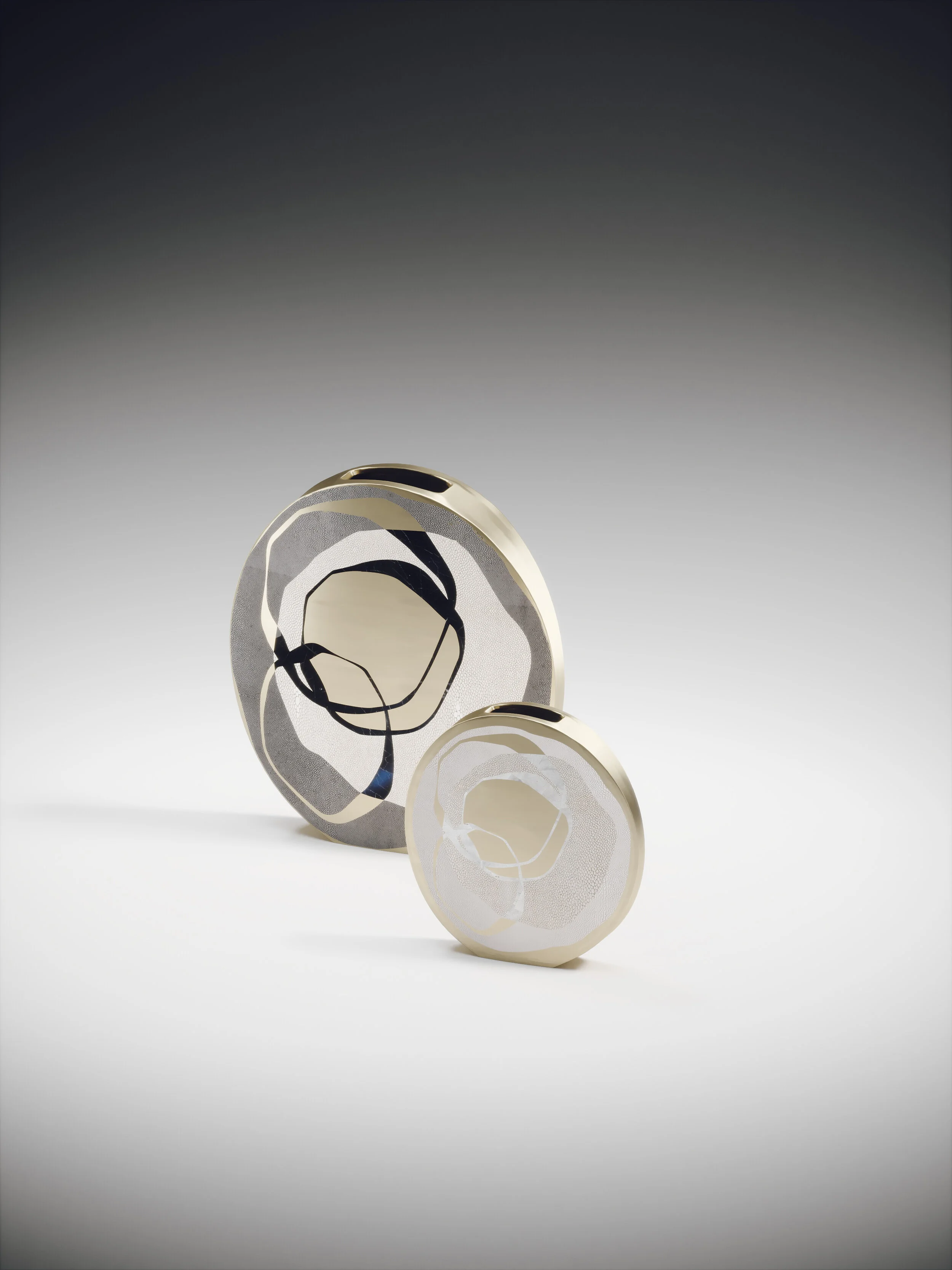 Rose Circular Vase