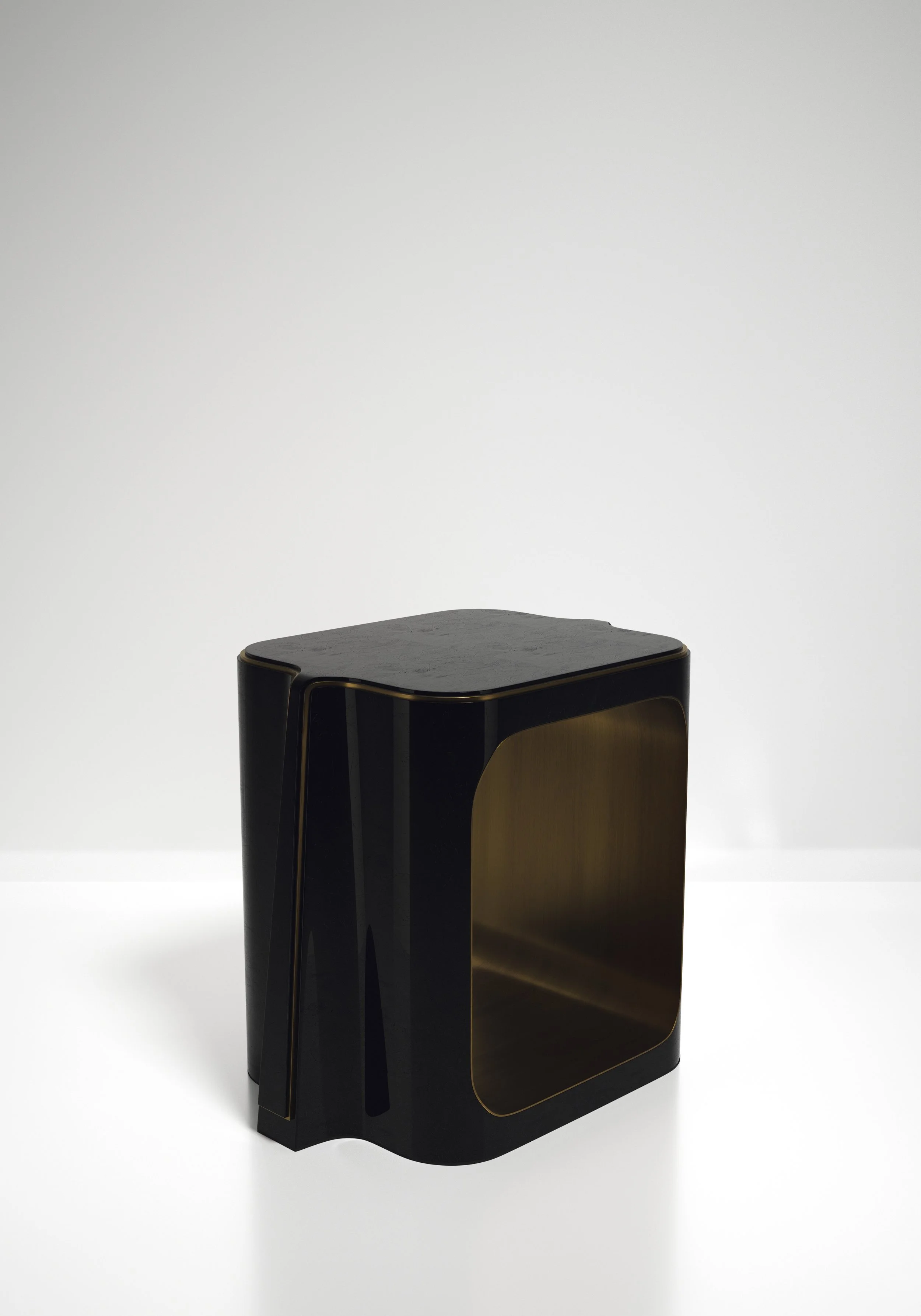 AXIS SIDE TABLE L90001.jpg