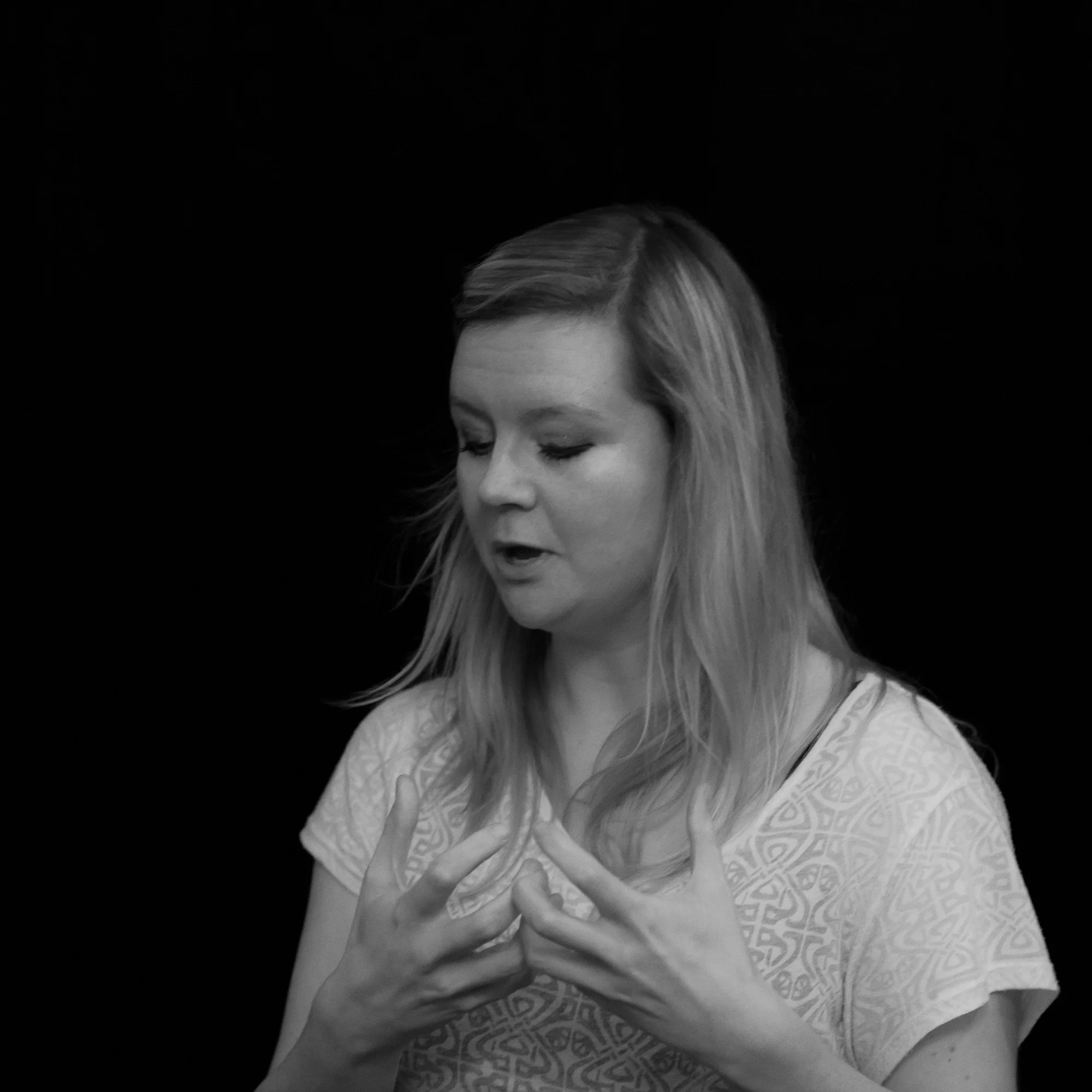 SARA LIISA WILKINSON Sarah Liisa Wilkinson is an English-Finnish storyteller, who delights audiences with her always engaging, energetic and playful performance style. She has a particular interest in the folktales and myths of Finland and other northern lands, but loves to tell tales from all around the world. She has trained as a performer with Philippe Gaulier, and as a storyteller with Nell Phoenix and Ben Haggarty. She has told stories to audiences in clubs, pubs, festivals, churches, front rooms and all-night sleepovers. She is a regular performer with the Embers Collective, a storytelling and music group in London. ‘Sarah Liisa is one of the most exciting new storytellers on the scene. She has an extraordinary ability to craft language, using imagery, rhythm and rhyme to conjure vivid landscapes and compelling characters.’ Cathleen McCarron, Royal Shakespeare Company ‘A captivating, thoughtful and skilful teller who is going from strength to strength.’ Alys Torrance, Story Jam