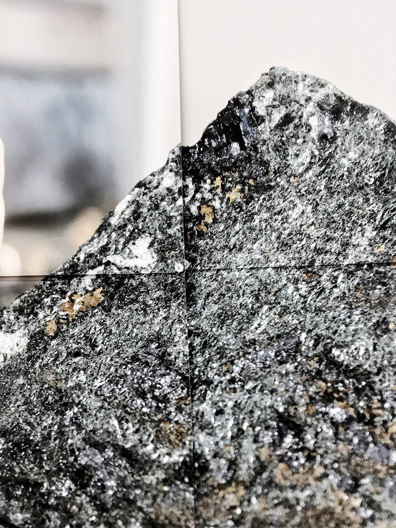   Remedium (2019)  Detail of rock from Engebøfjellet consisting the mineral rutile. 