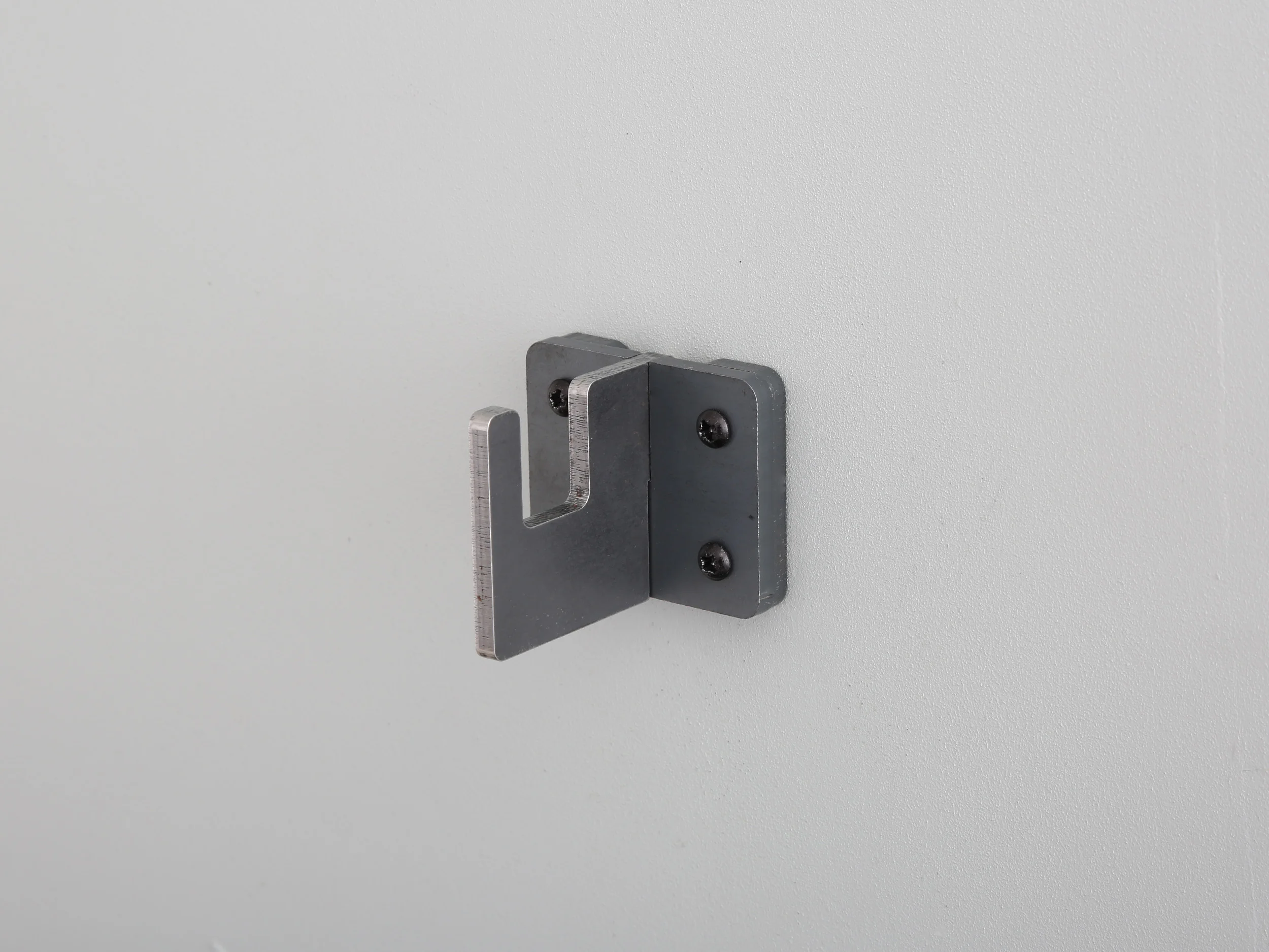 Coat Hanger Single-Rawsaol-v4-4x3.jpg