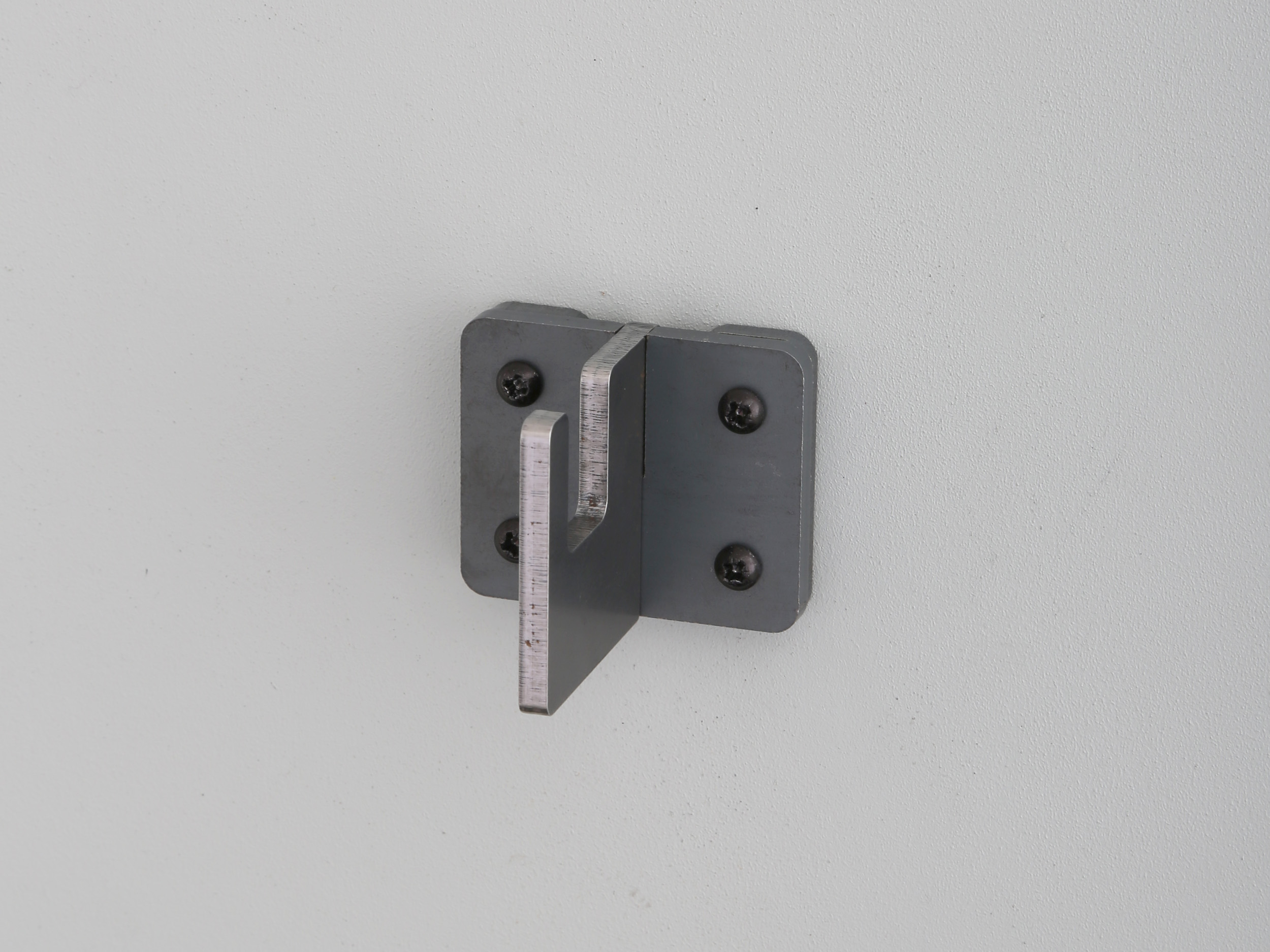 Coat Hanger Single-Rawsaol-v1-4x3.jpg