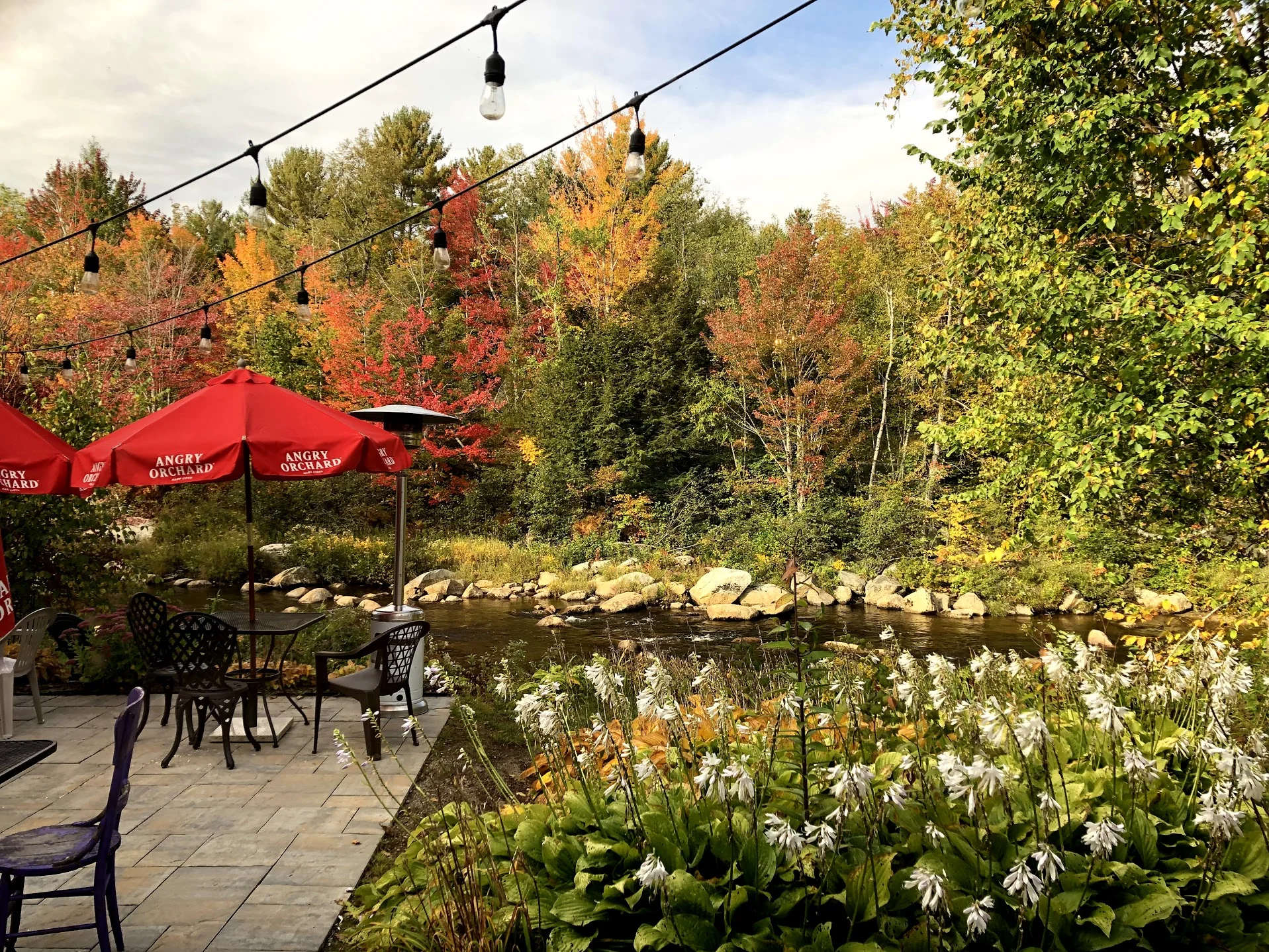 Wayside Inn Bethlehem, NH 9.26.19.jpg