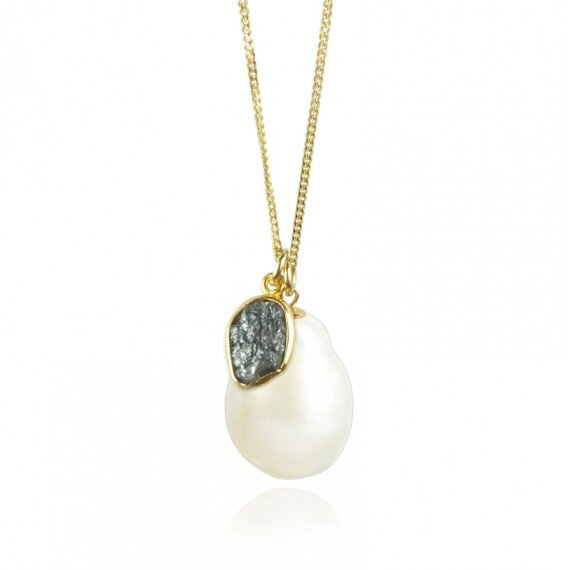 Rough Diamond \u0026 White Pearl Pendant 