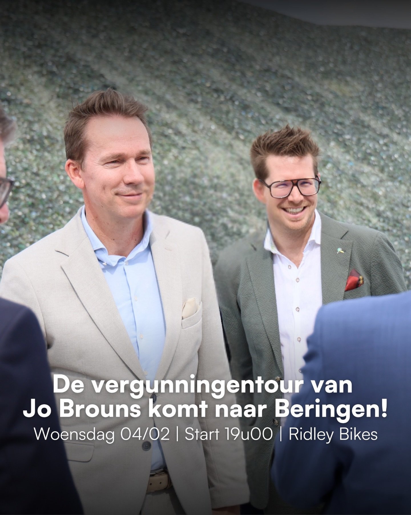 Vlaams minister van Omgeving Jo Brouns trapt zijn vergunningentour af in Beringen.

Tijdens de tour licht hij toe hoe Vlaanderen werk maakt van snellere, robuustere en rechtvaardigere vergunningen, met meer duidelijkheid en &eacute;chte rechtszekerhe