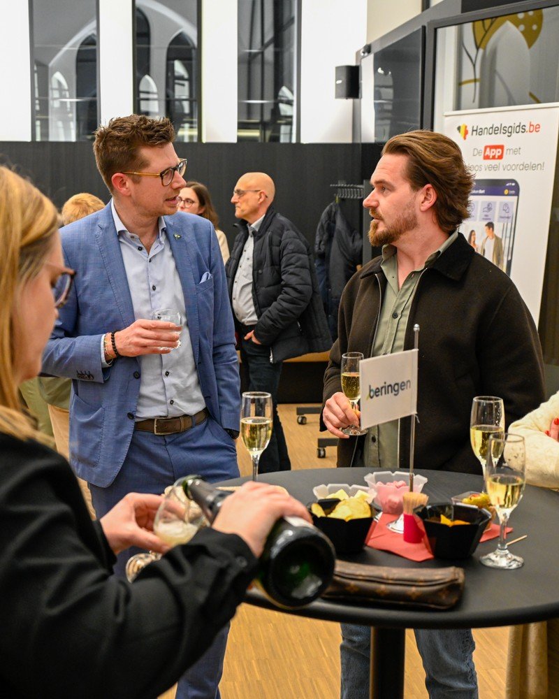 Dat er heel wat &lsquo;vriendelijke handelaars&rsquo; zijn in onze stad bleek nog maar eens tijdens de jaarlijkse verkiezing van Handelsgids. 👏🏼

Garage Eddy Gijbels mag zich een jaar lang &lsquo;Vriendelijkste Handelaar&rsquo; van Beringen noemen 