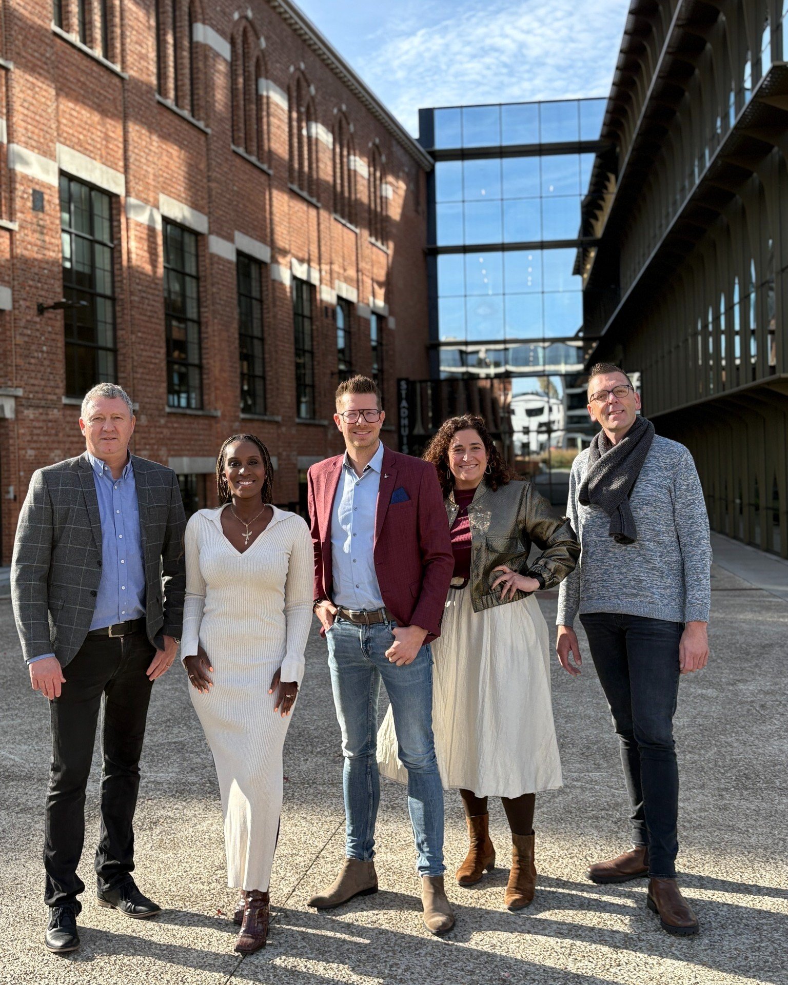 Om gezondheidsredenen heeft @stijn_truyens beslist om zijn schepenambt neer te leggen. Als ploeg steunen we hem in die keuze, zodat hij volledig kan focussen op zijn herstel. Hij blijft wel actief als gemeenteraadslid, dus hij verlaat de Beringse pol