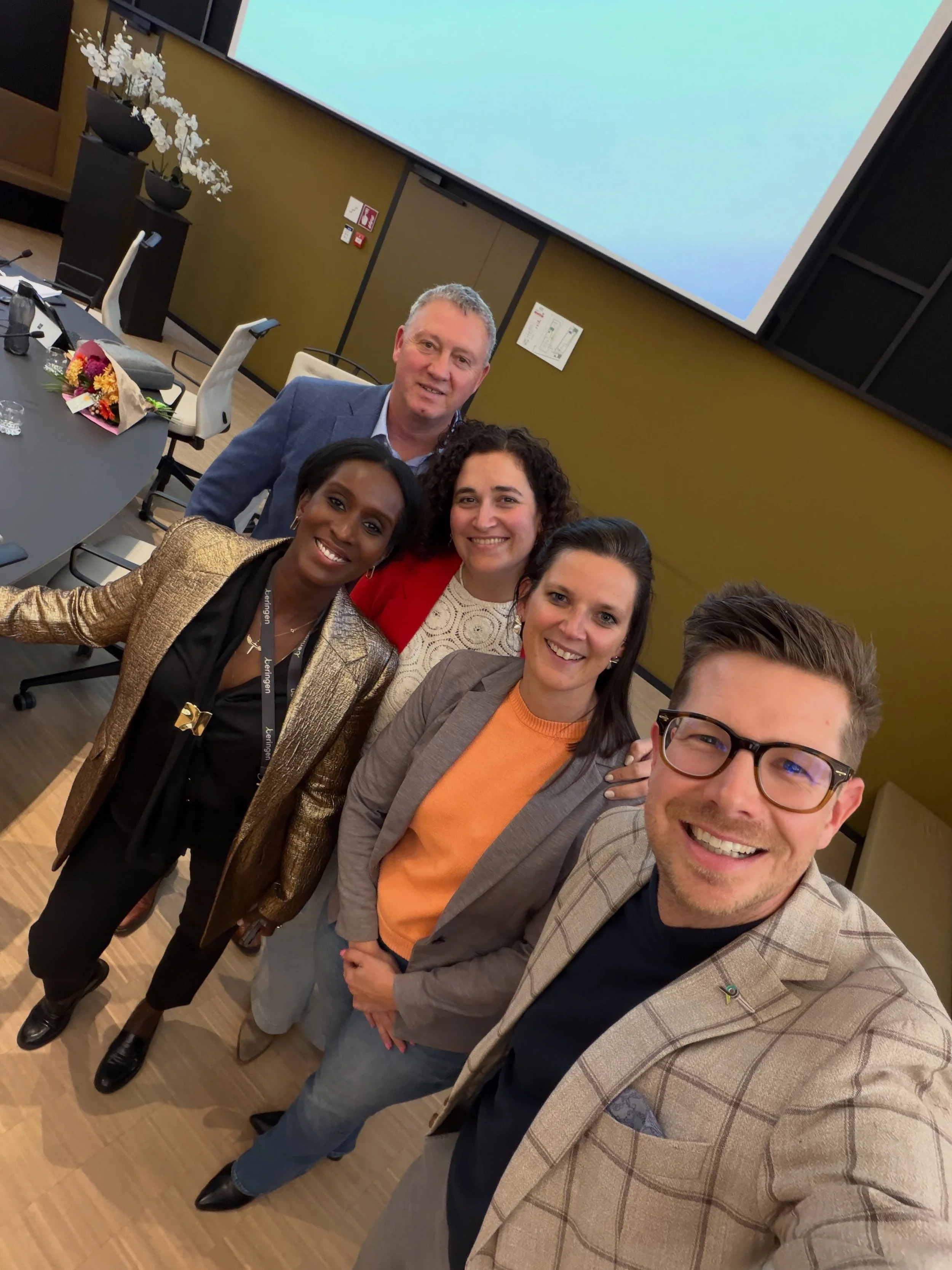 Welkom @annechien.heyligen! 🥳 

Vanavond legde ze de eed af in onze gemeenteraad als nieuwe schepen ter vervanging van @stijn_truyens die zijn mandaat omwille van gezondheidsredenen heeft neergelegd. Veel succes!