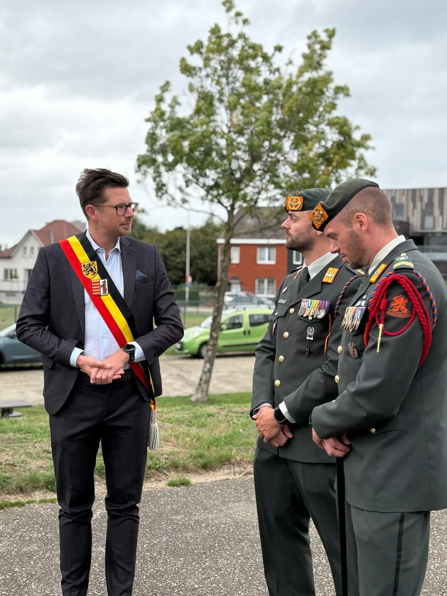 🪖 82 jaar geleden, op 6 september 1944, werd Beringen bevrijd tijdens WOII. Britse en Nederlandse soldaten namen aan de Brugstraat het bruggehoofd in, waarmee de bevrijding van onze stad en bij uitbreiding Noord-Limburg werd ingezet.

Elk jaar herde