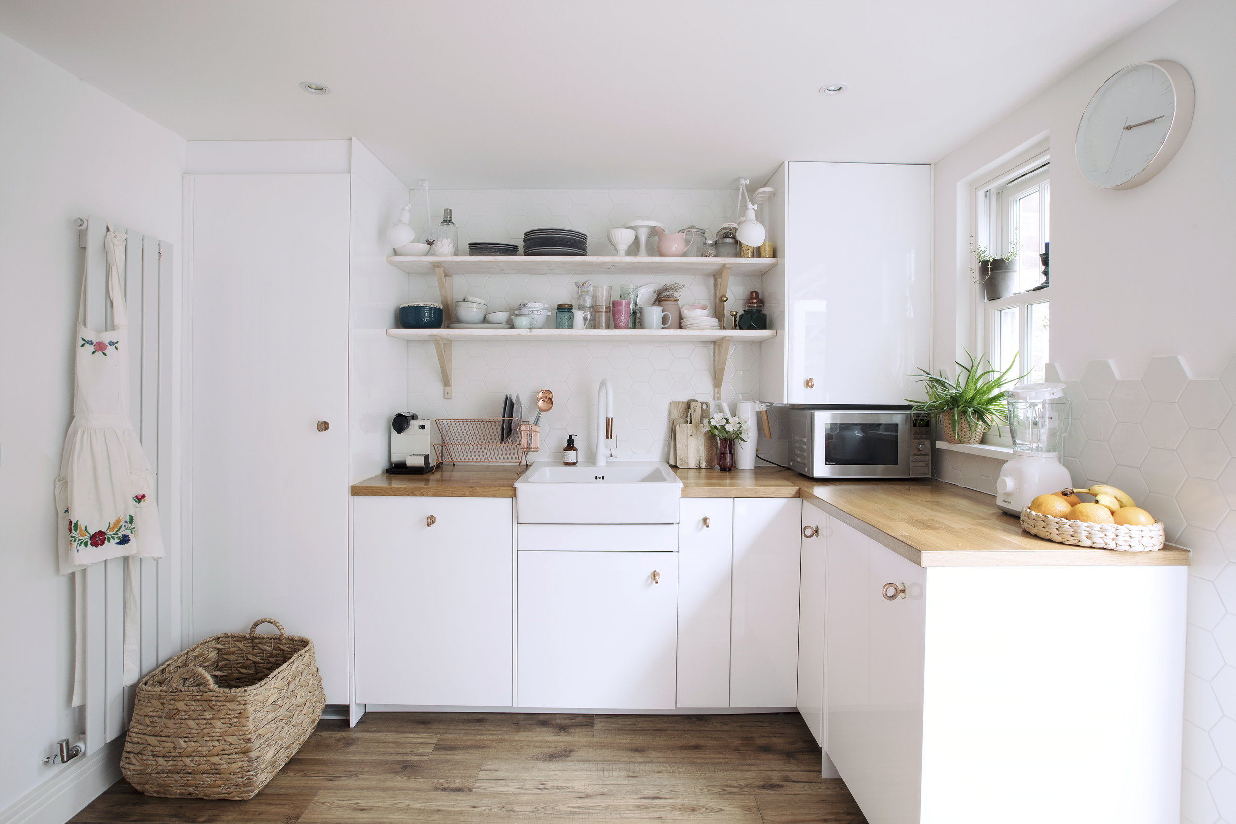 kitchen_1.jpg