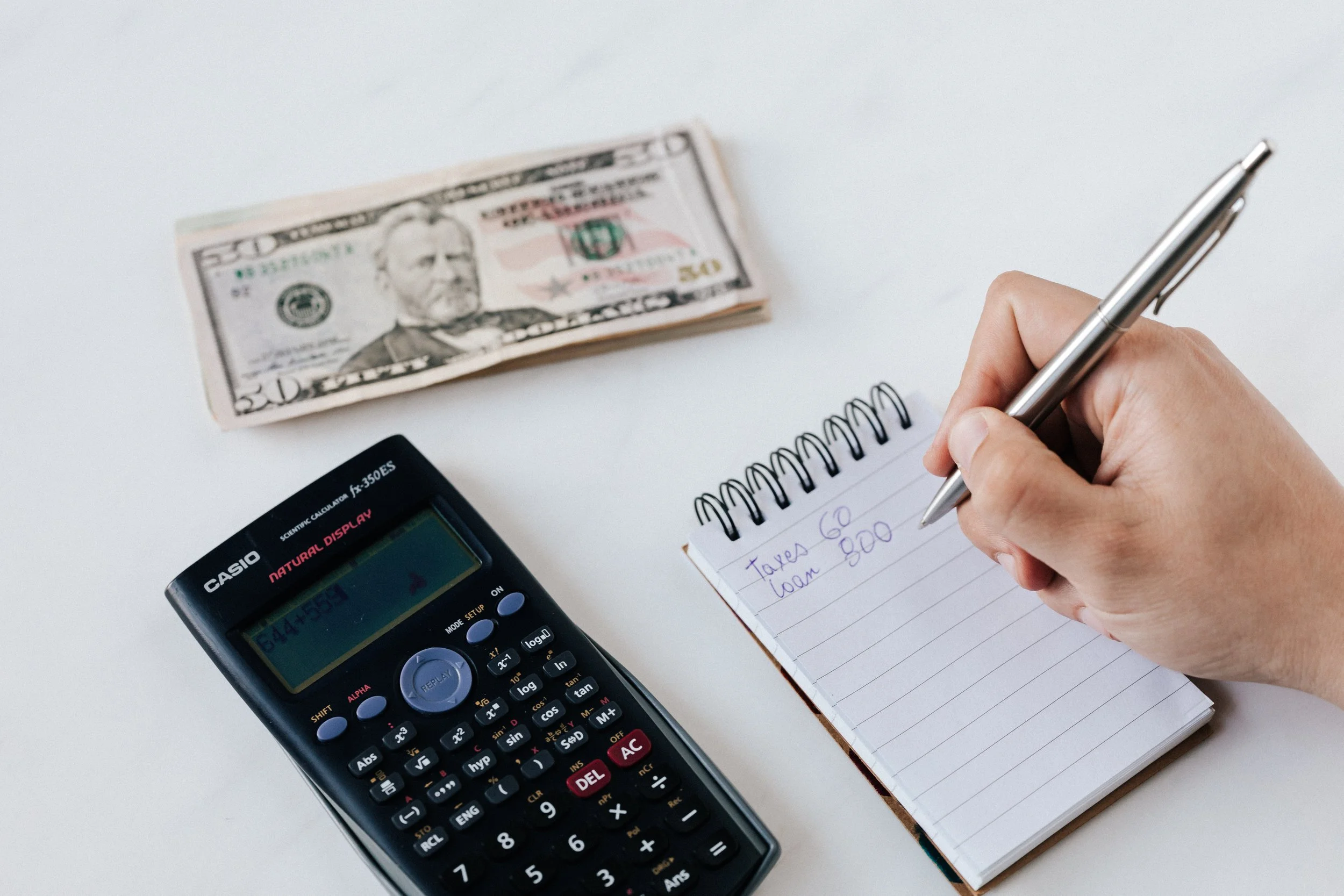 Navigating Insurance Costs for Long-Term Growth in the Hospitality Industry: Opening a Bar with an Eye on Sustainable Financial Planning