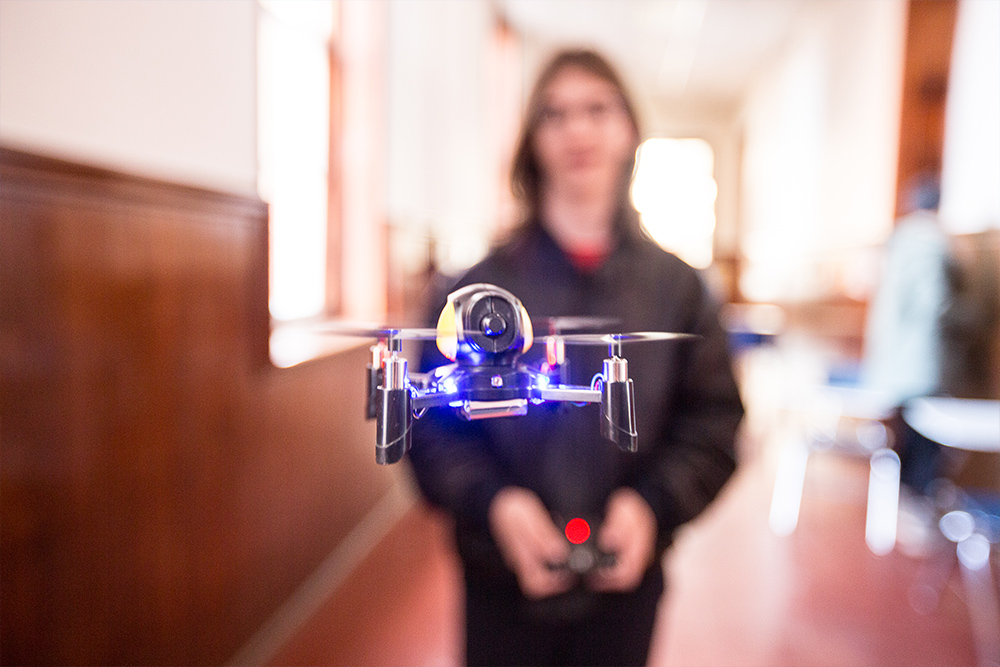 DRONE WARS&lt;span&gt;Students design and build their own drone aircrafts.&lt;span&gt;