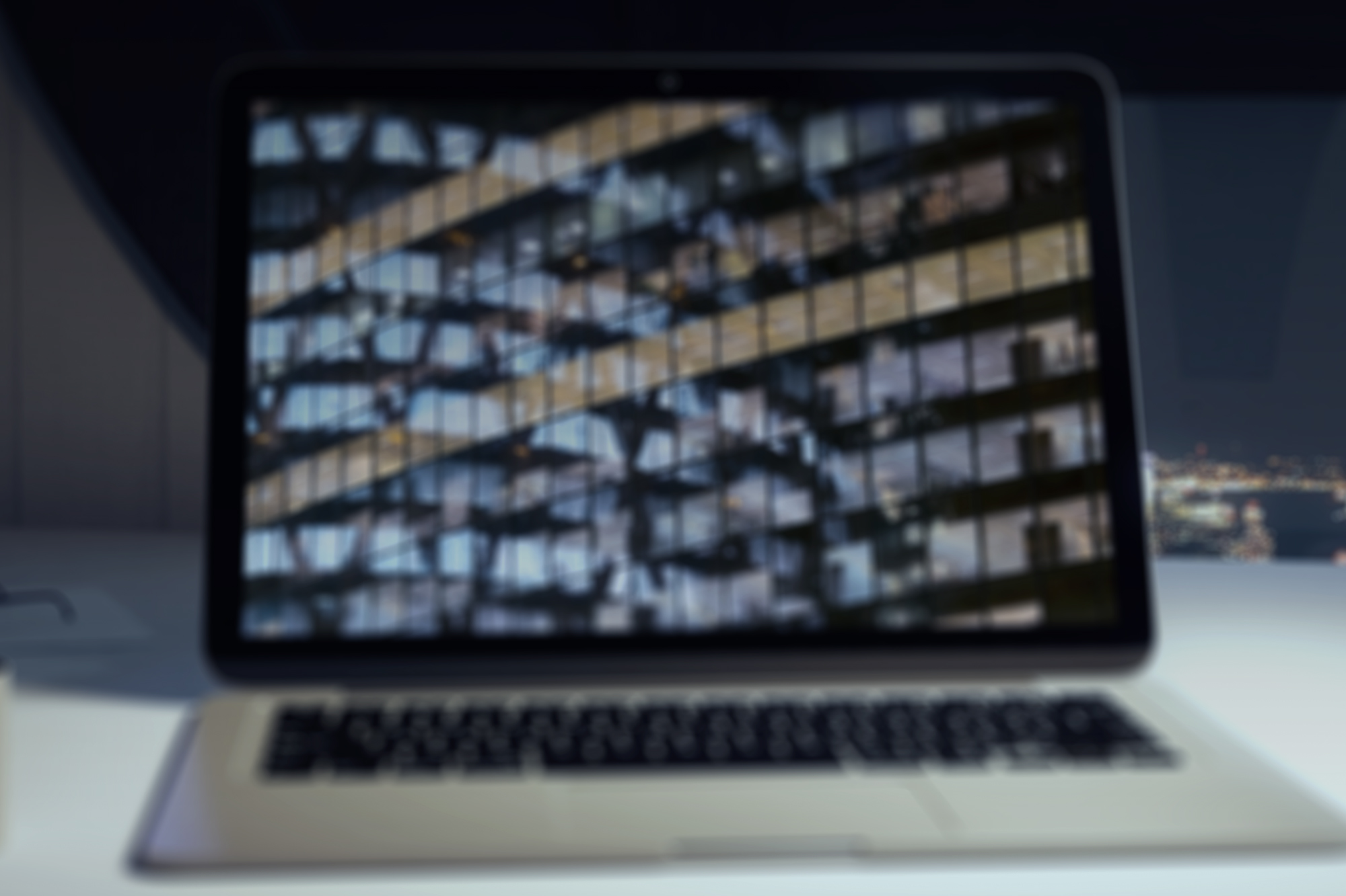 pordfolioDetails_crowdBanner.jpg