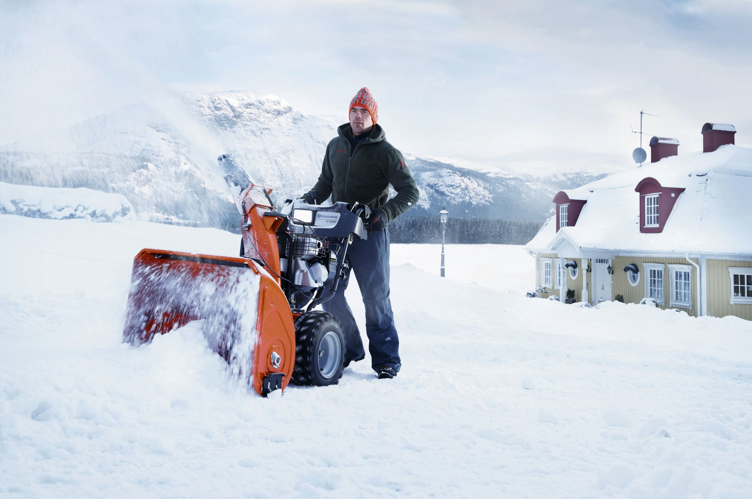 Husqvarna Snowblower