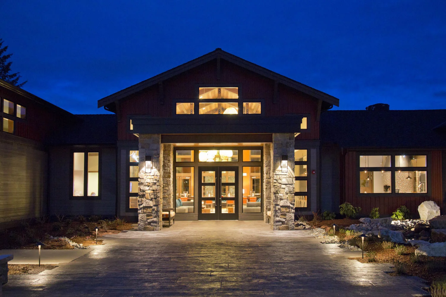 seven-summits-lodge-entrance.jpg