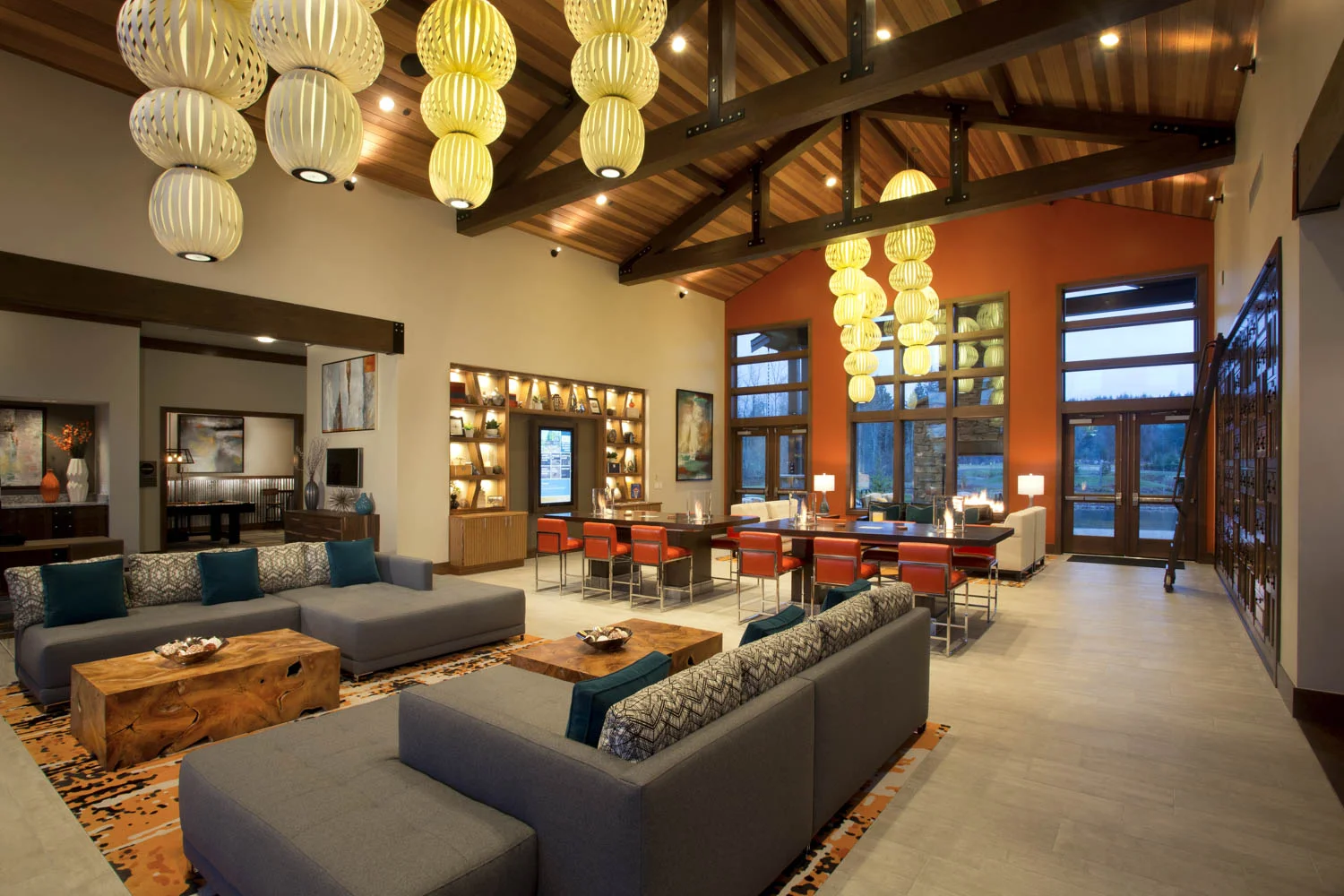 seven-summits-lodge-great-room-02.jpg
