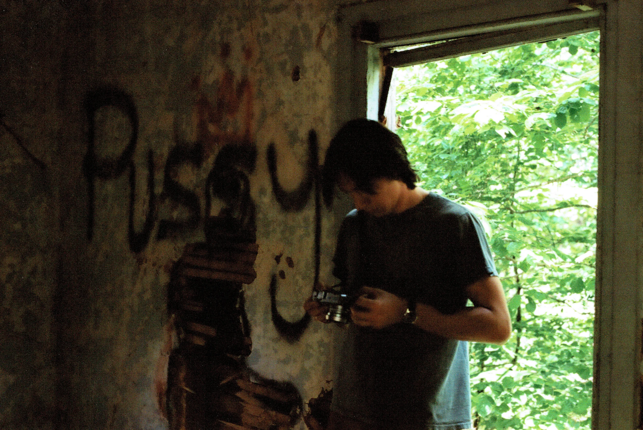 023b.jpg