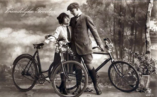 Review: Riding in Couples [From BA 43-200]