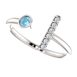 14k-white-aquamarine-diamond-bar-ring-4.jpeg