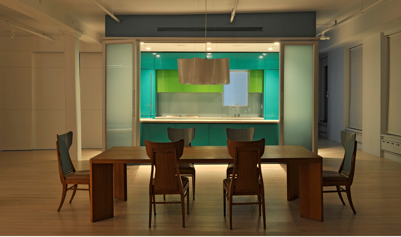 Marina kitchendusk.png