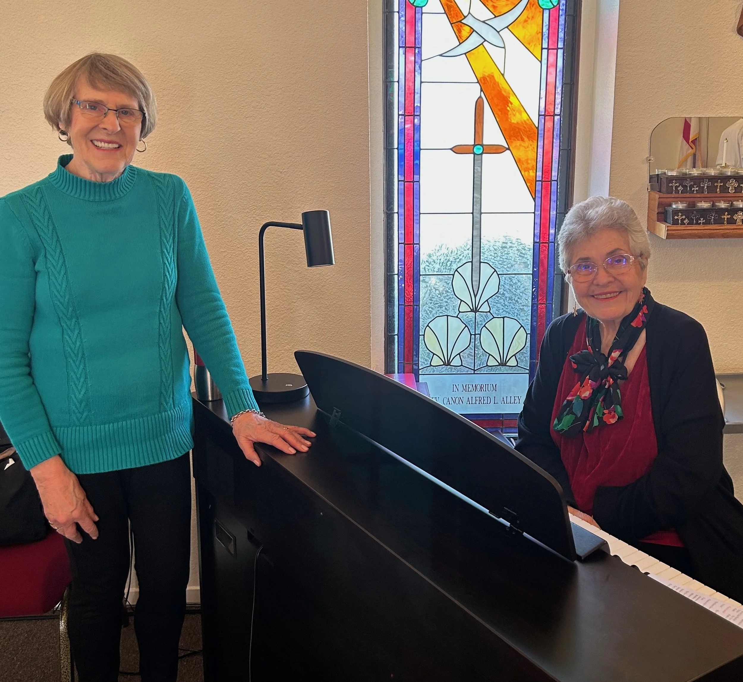Heather&Barbara-Piano.jpeg