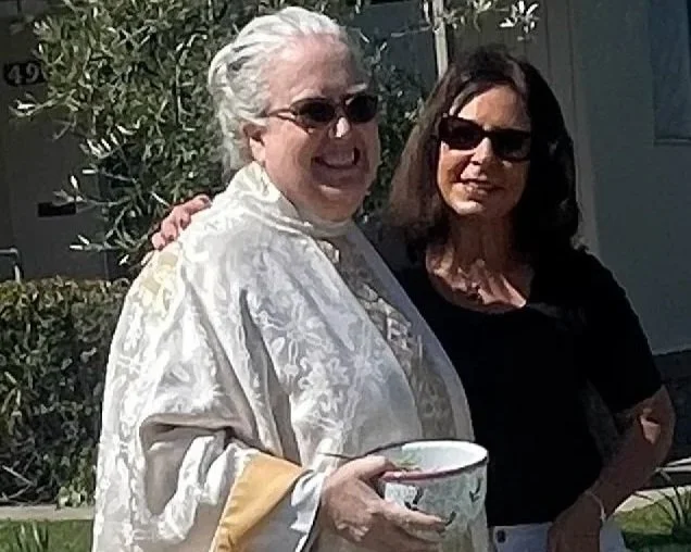 Pastor+Anne+%26+Maria.jpg