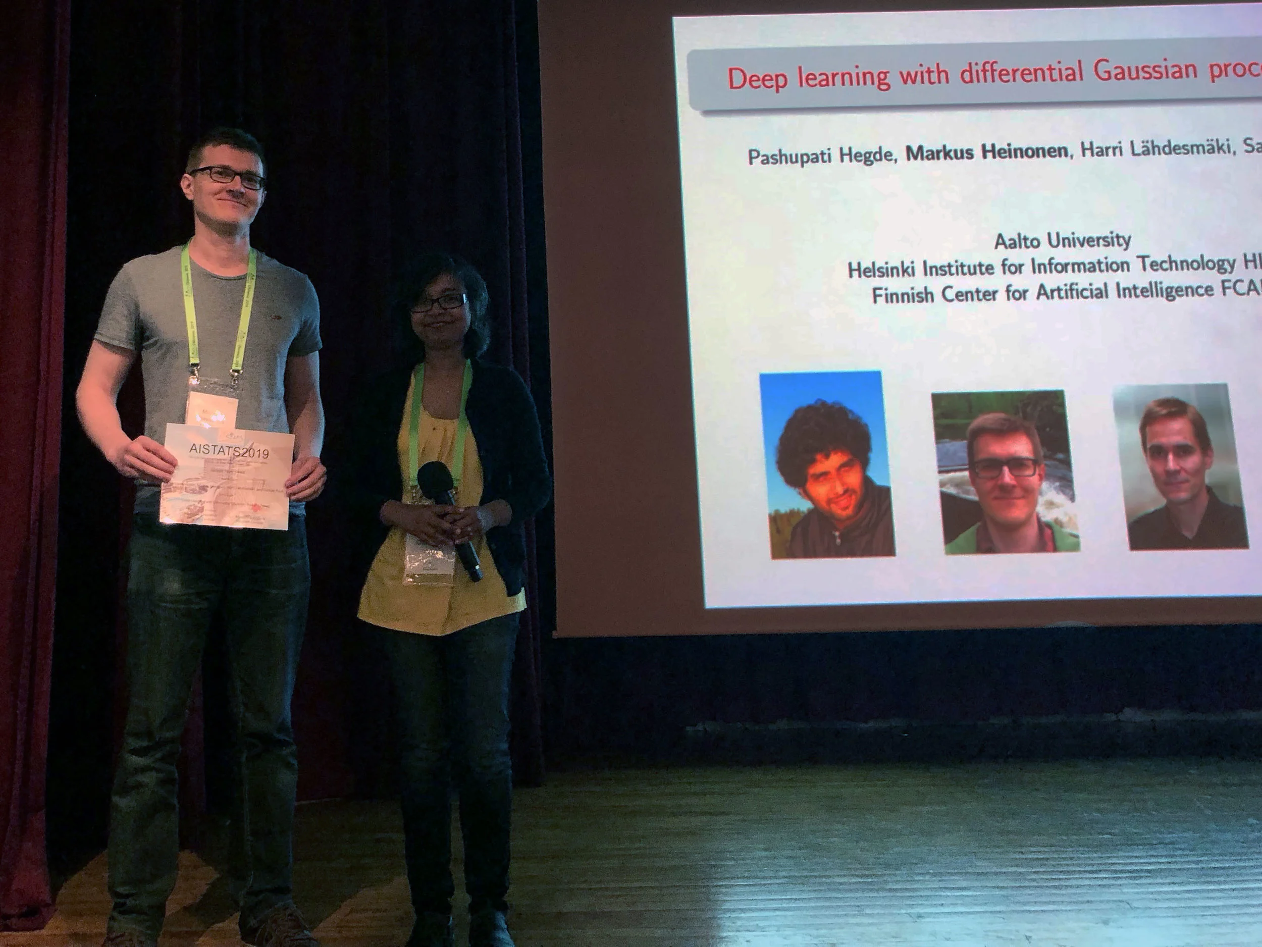 Markus Heinonen receiving the prize