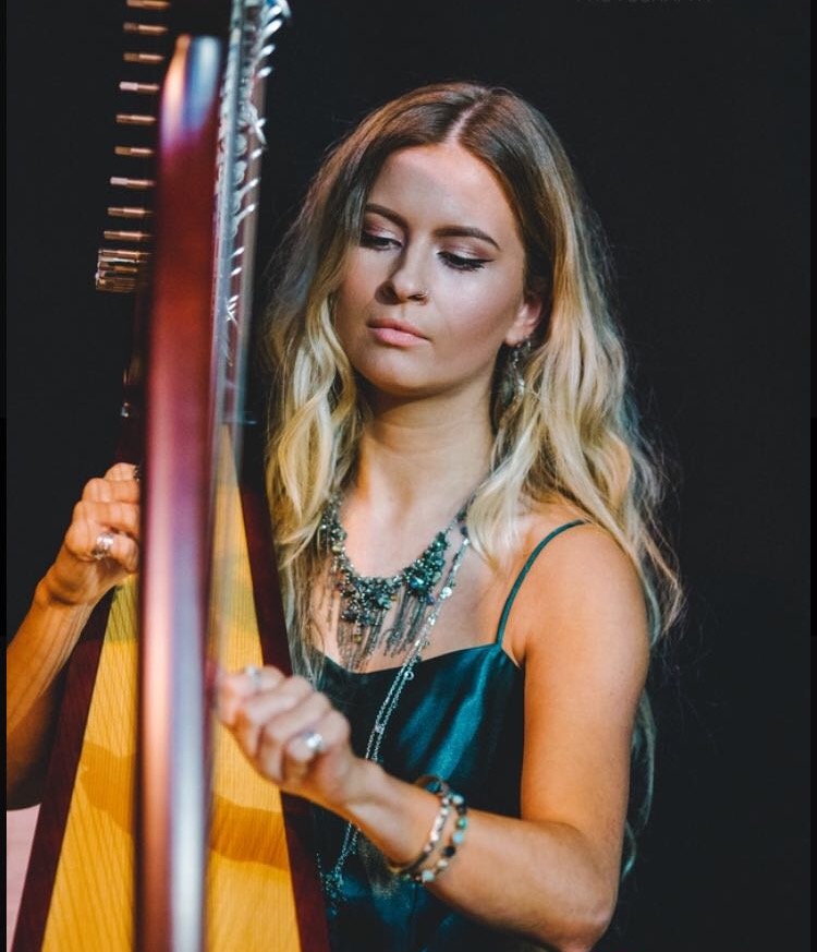 Robyn Harris - Musician