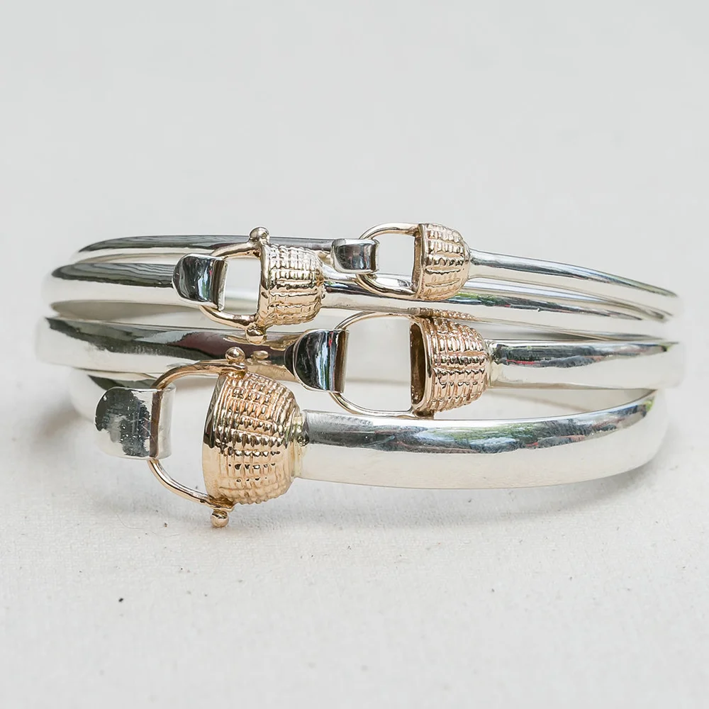 Backet Bangle.jpeg