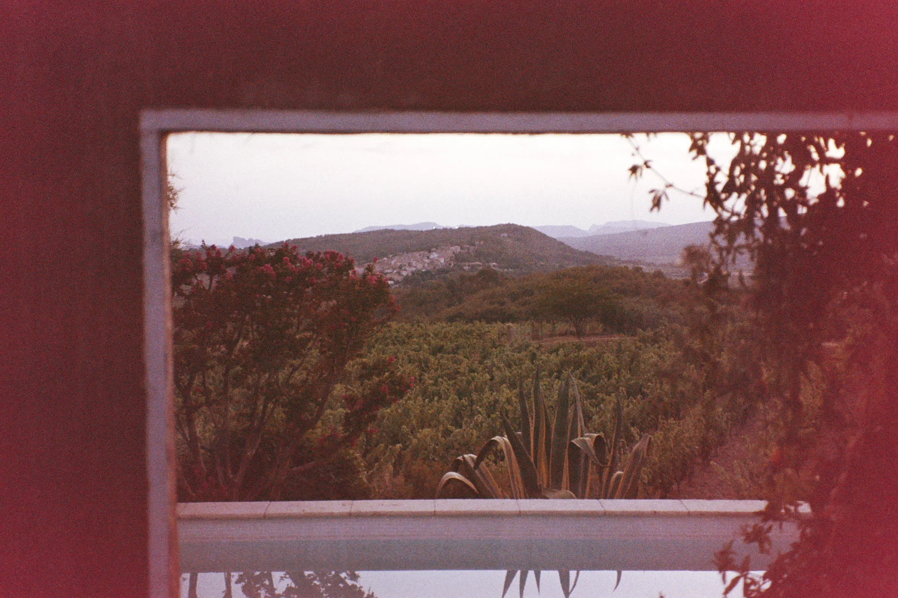 VIEWS / LE CASTELLET, August ‘