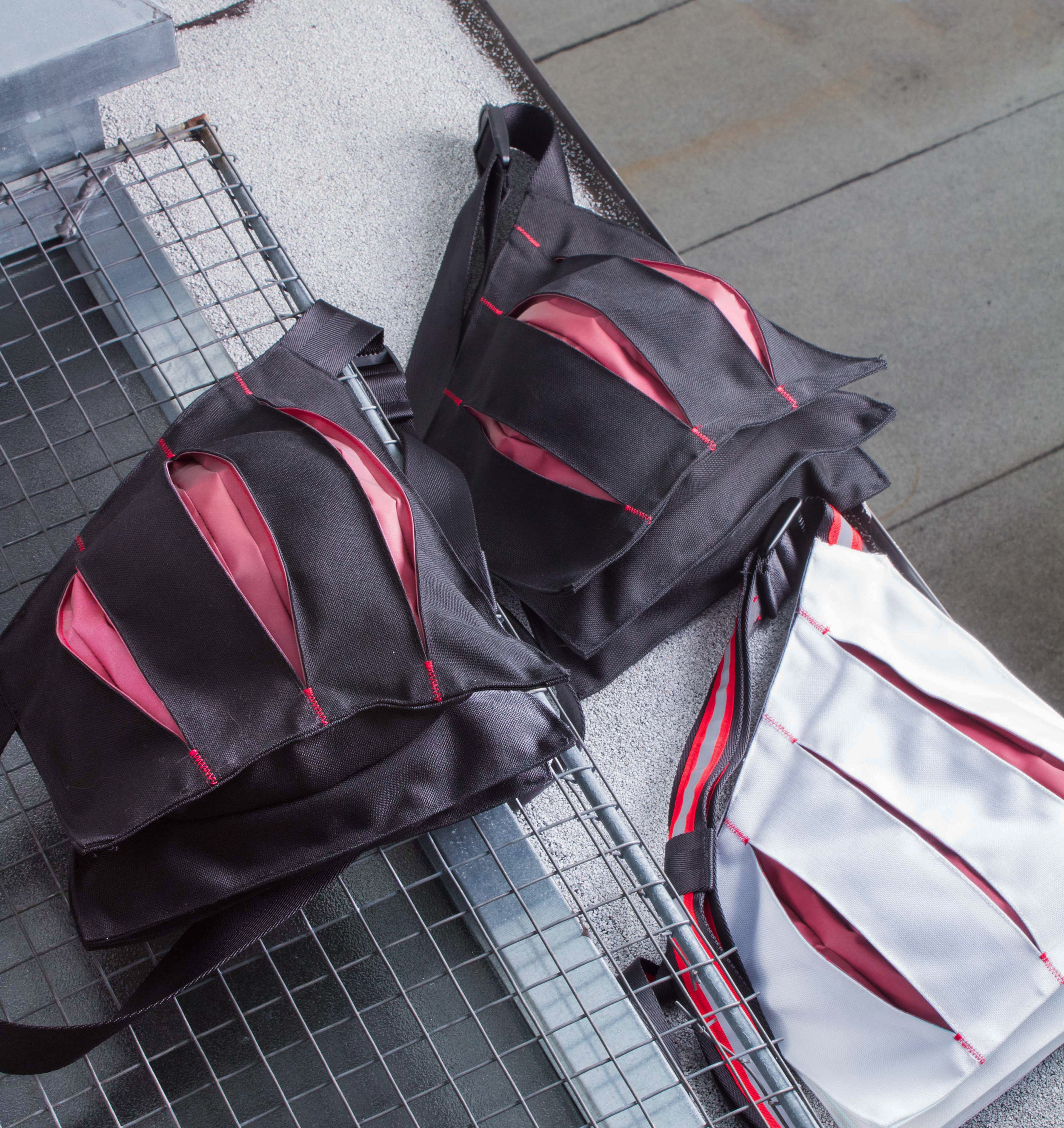 Around the edges of the bag are accordion style pleats that expand graciously.