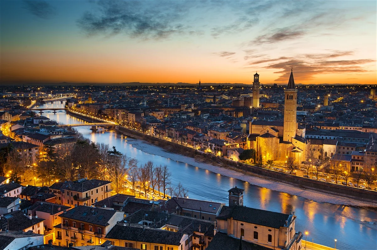 Verona Night.jpg