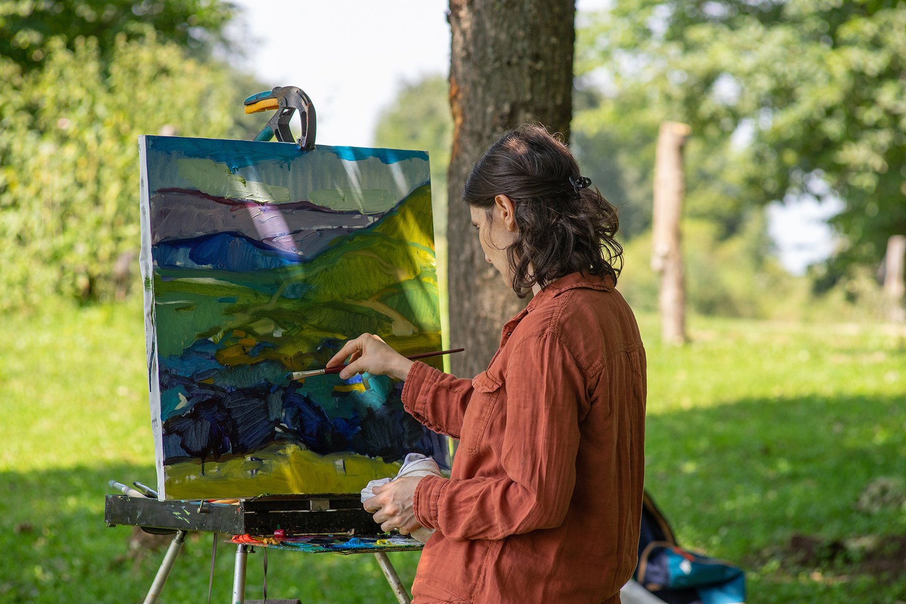 Koghb Art School Takes Students and Teachers En Plein Air