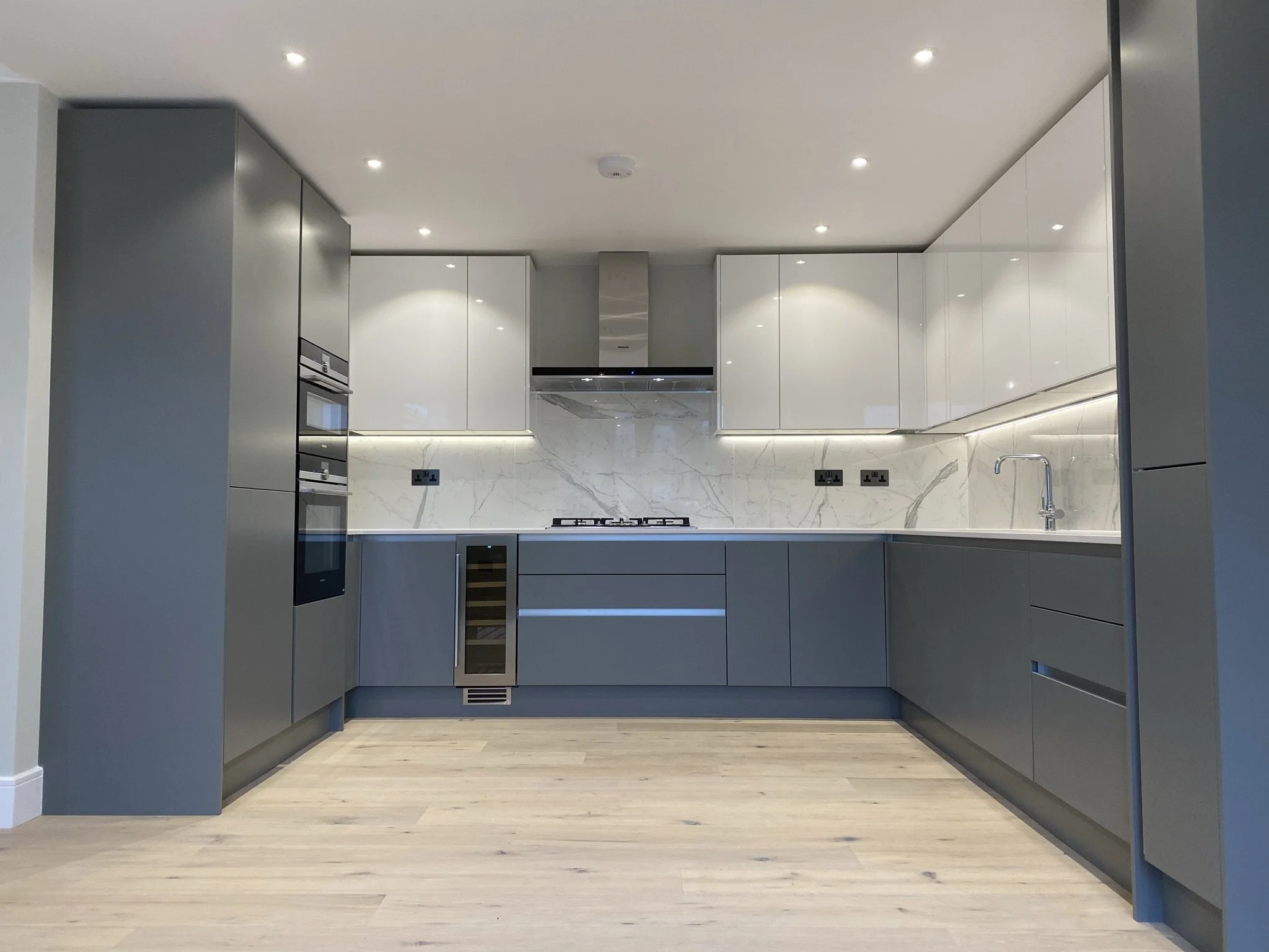 DOLLIS AVENUE, NORTH LONDON