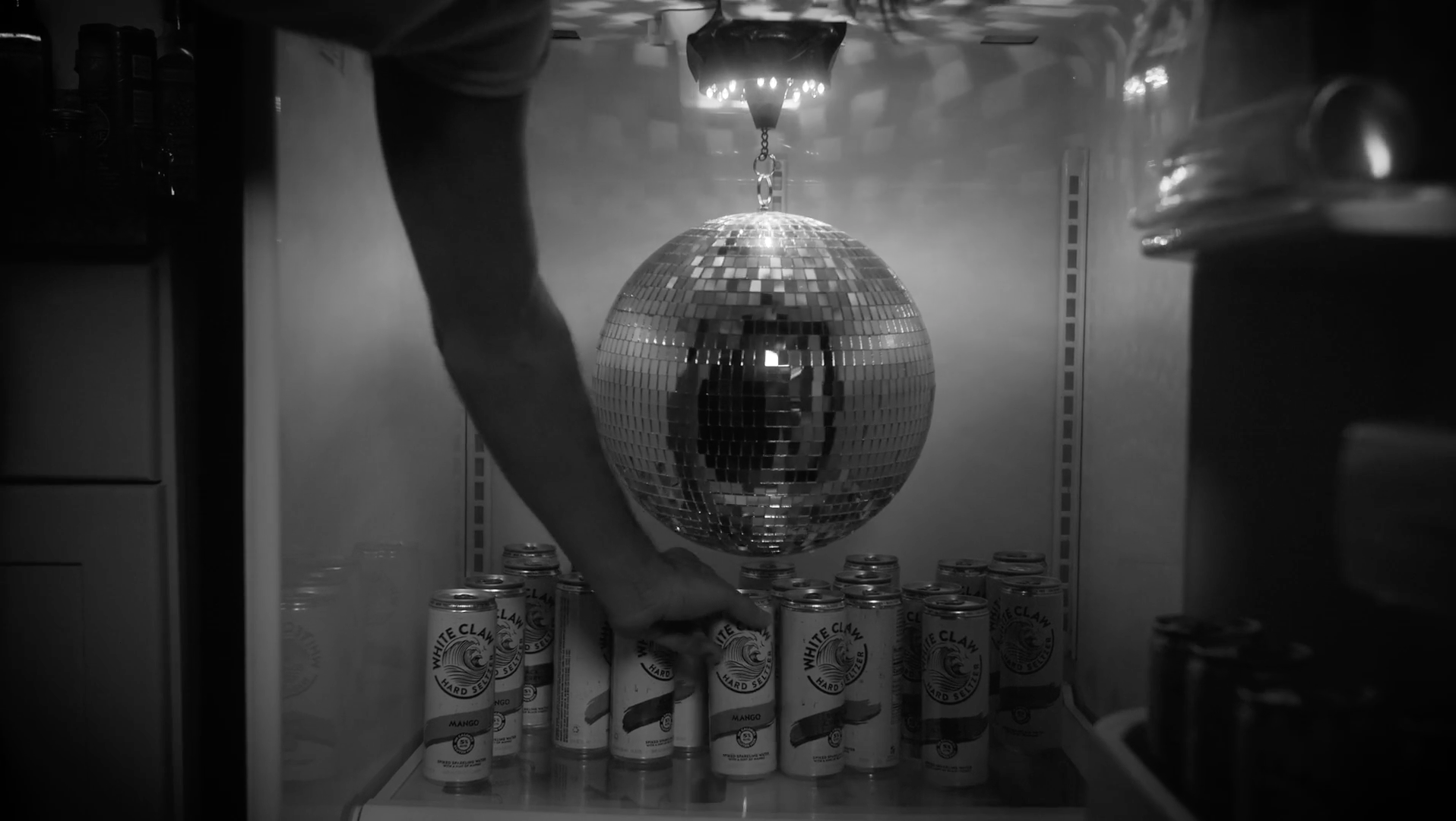 White Claw - House Party